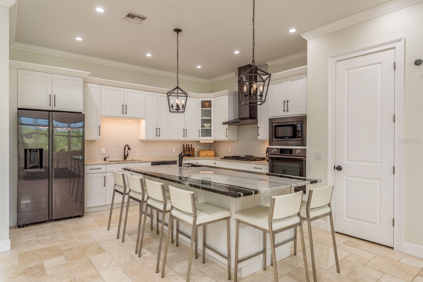7811 BAY DR #A, TAMPA, FL — photo 25