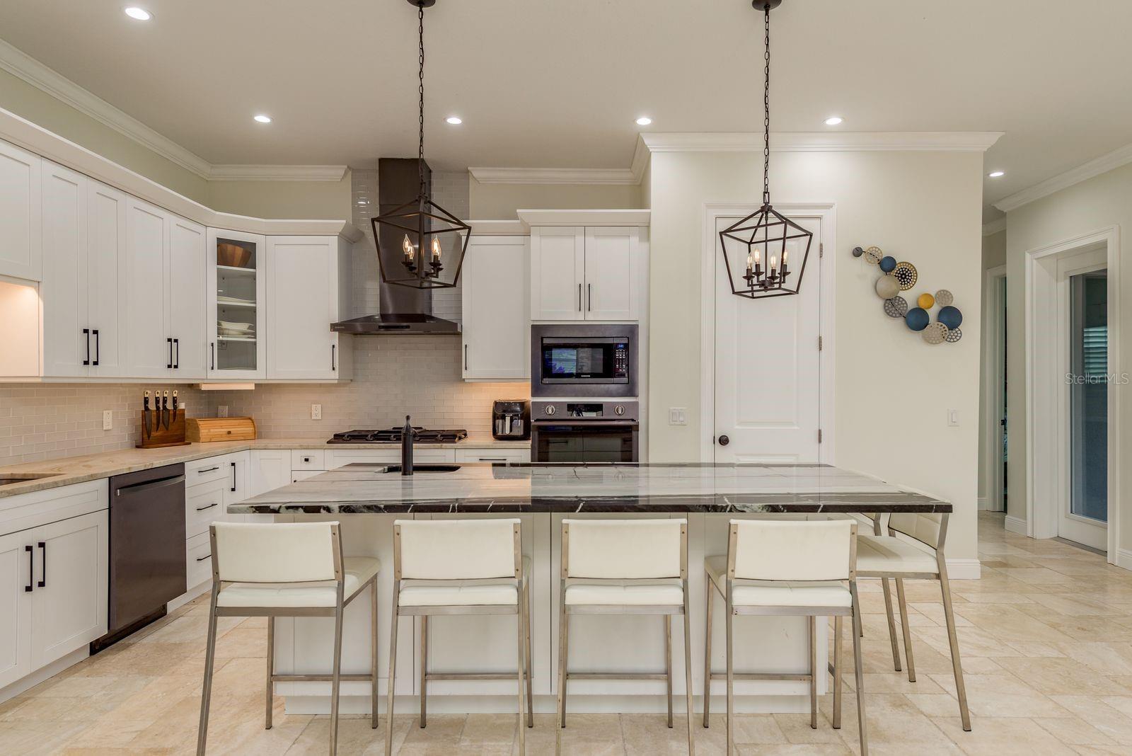 7811 BAY DR #A, TAMPA, FL — photo 26