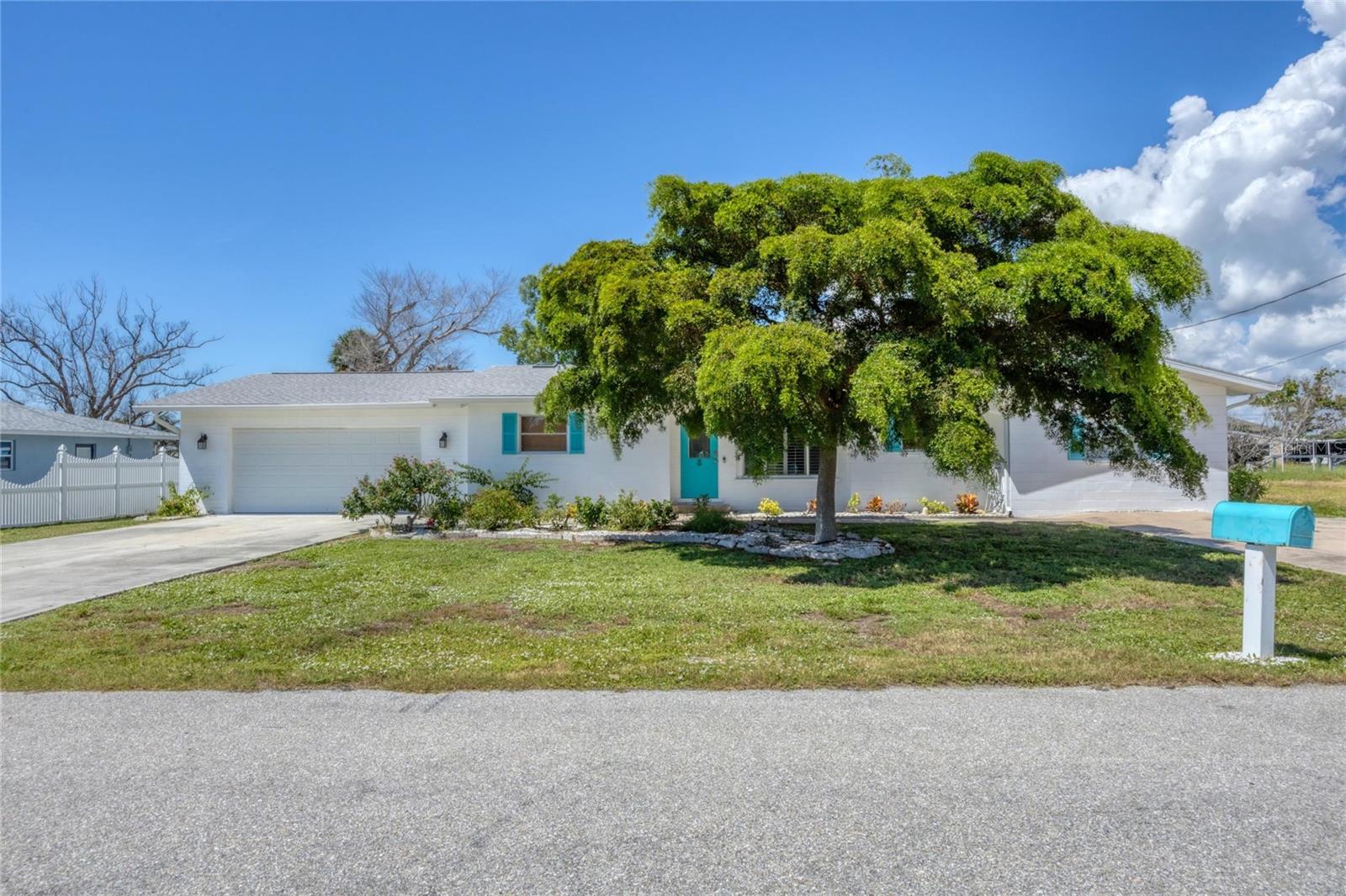 1944 PENNSYLVANIA AVE, ENGLEWOOD, FL