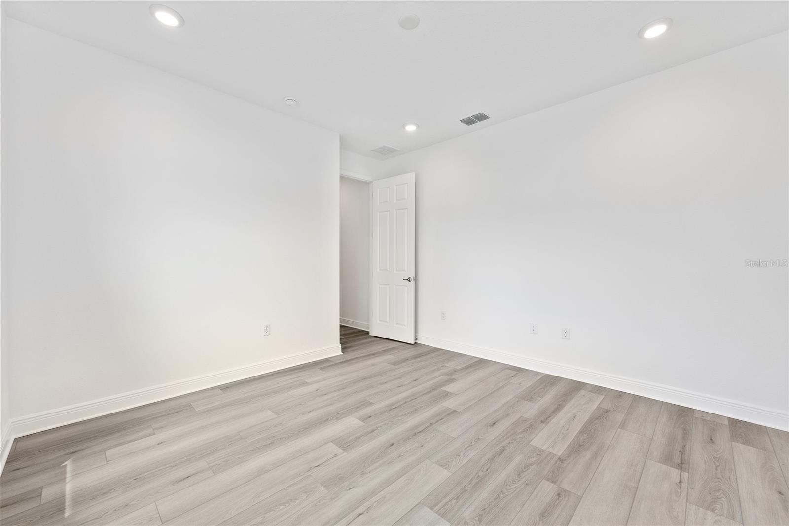 10119 SW 106TH CIR, OCALA, FL — photo 13