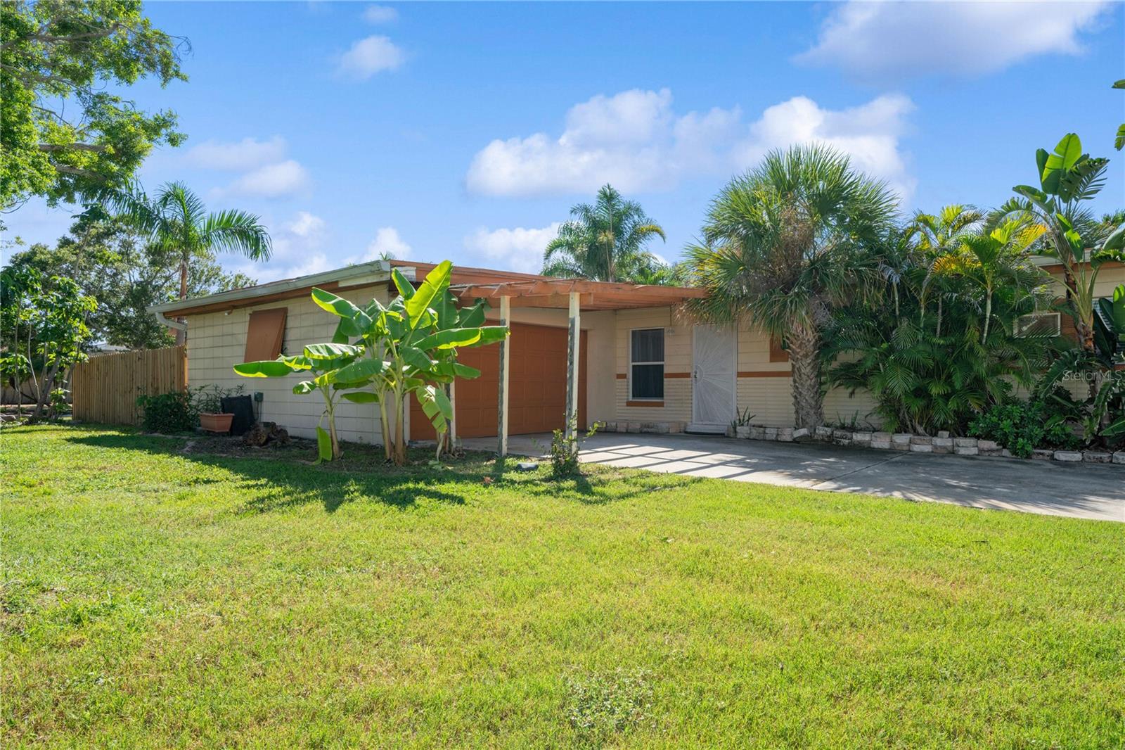 6903 S SHORE DR S, SOUTH PASADENA, FL