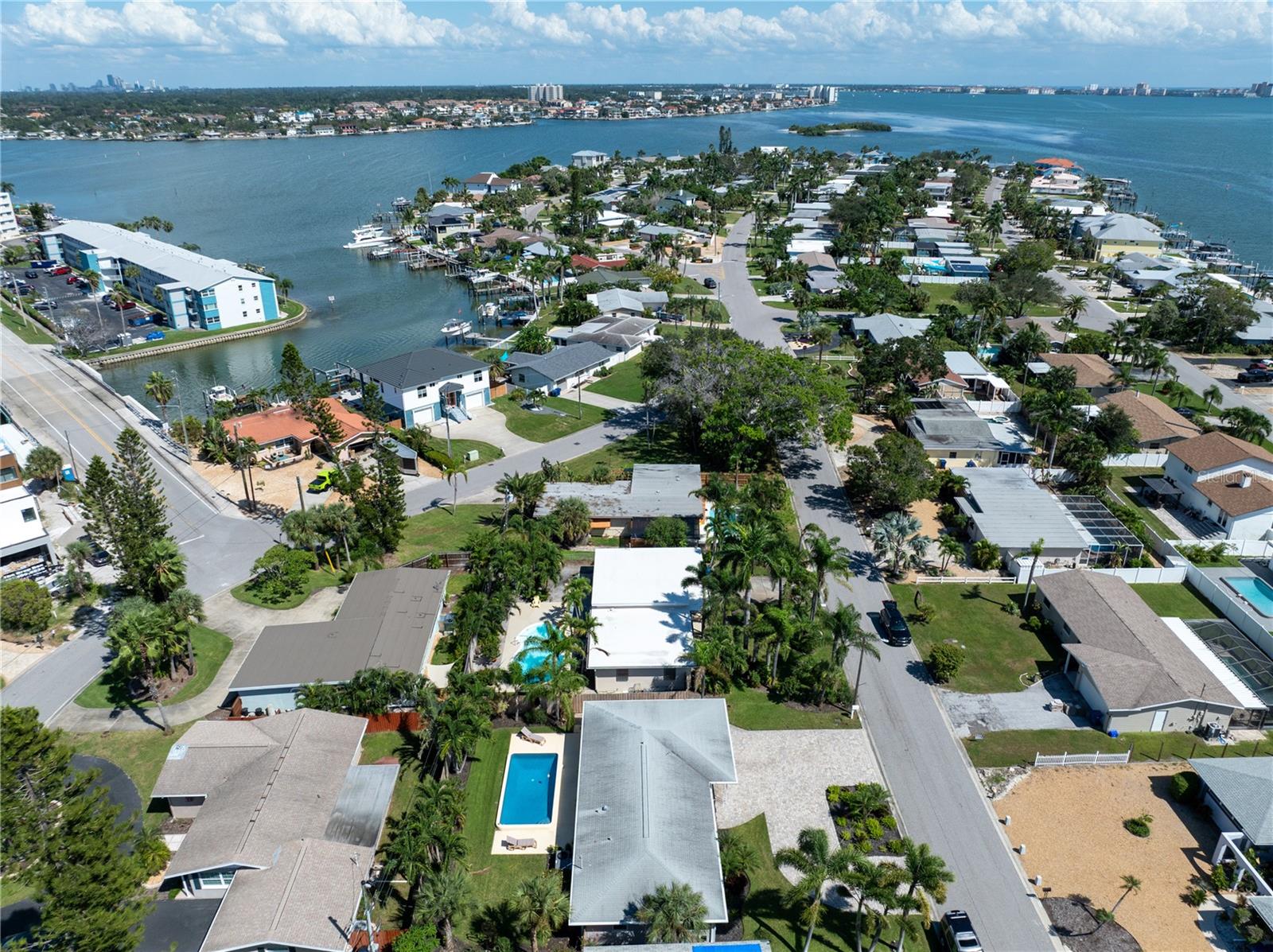 6903 S SHORE DR S, SOUTH PASADENA, FL — photo 48