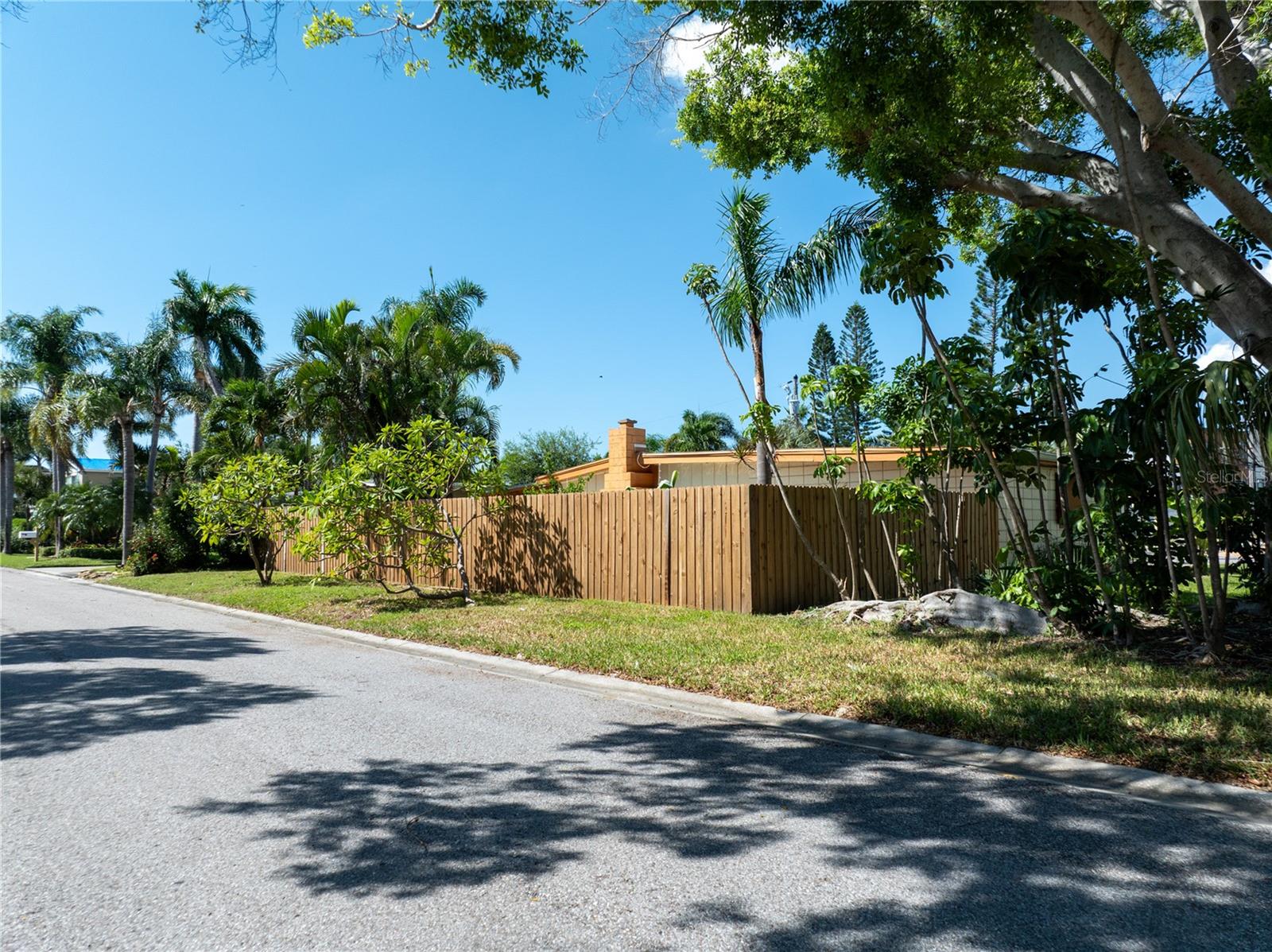 6903 S SHORE DR S, SOUTH PASADENA, FL — photo 80