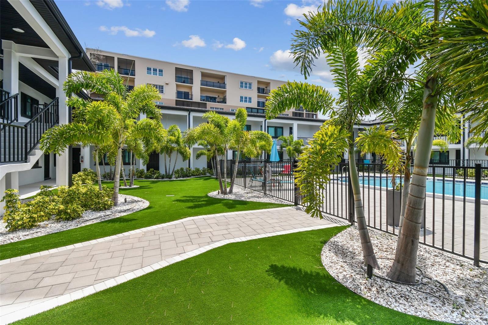 2942 W BAY DR #16, BELLEAIR BLUFFS, FL — photo 32