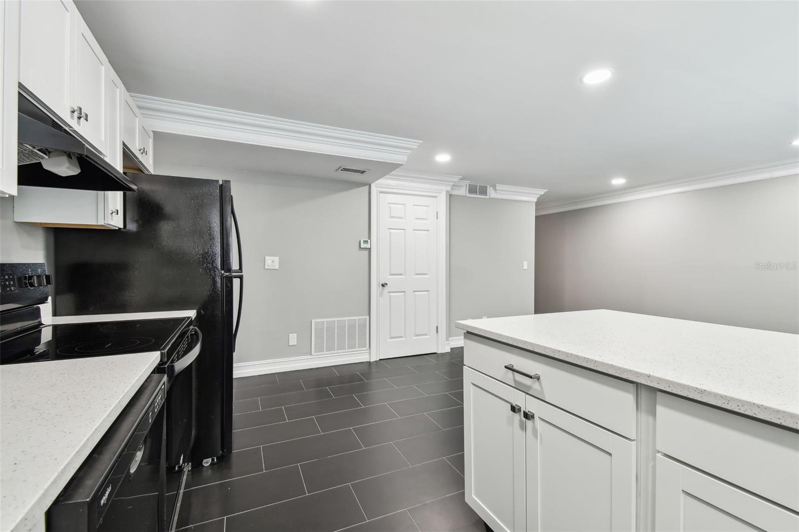 2942 W BAY DR #33, BELLEAIR BLUFFS, FL — photo 18