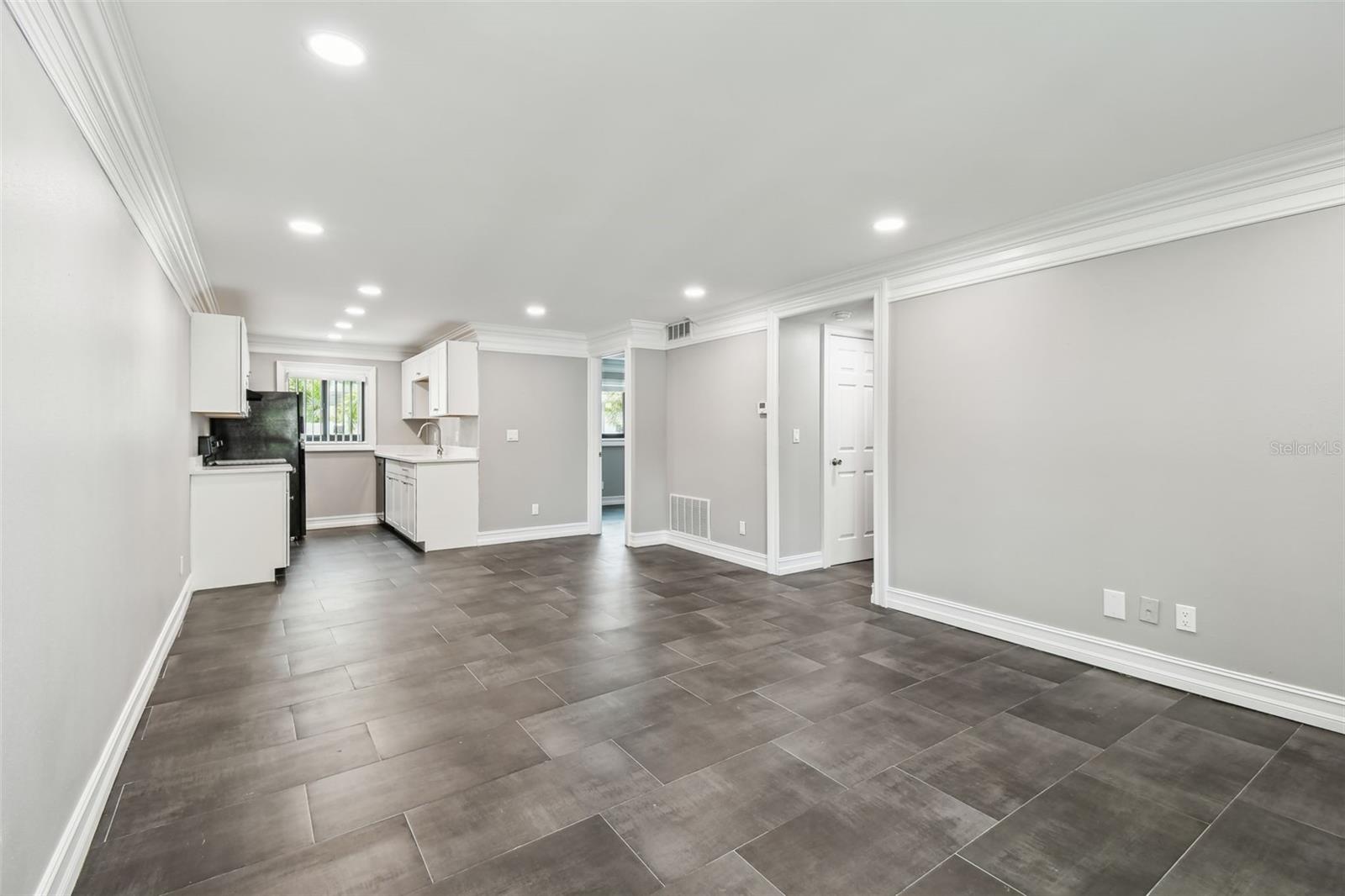2942 W BAY DR #22, BELLEAIR BLUFFS, FL — photo 8