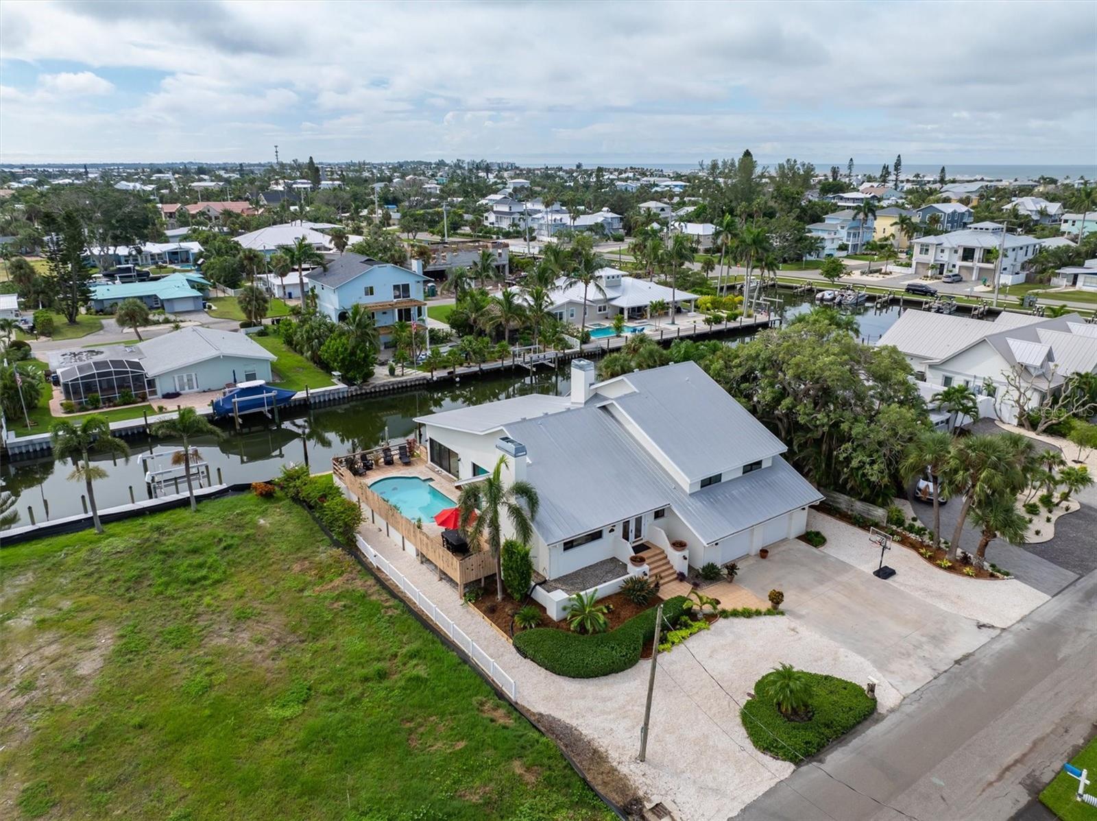 505 75TH ST, HOLMES BEACH, FL — photo 66