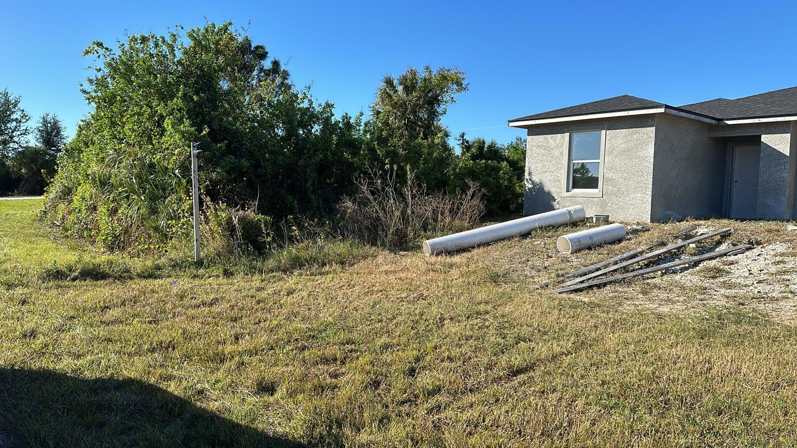 6977 HAWKSBURY ST, ENGLEWOOD, FL — photo 2