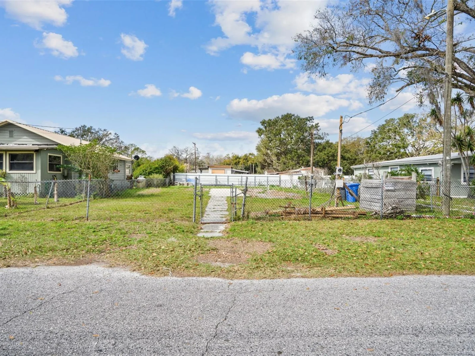 12912 CAMBRIDGE AVE, TAMPA, FL — photo 10
