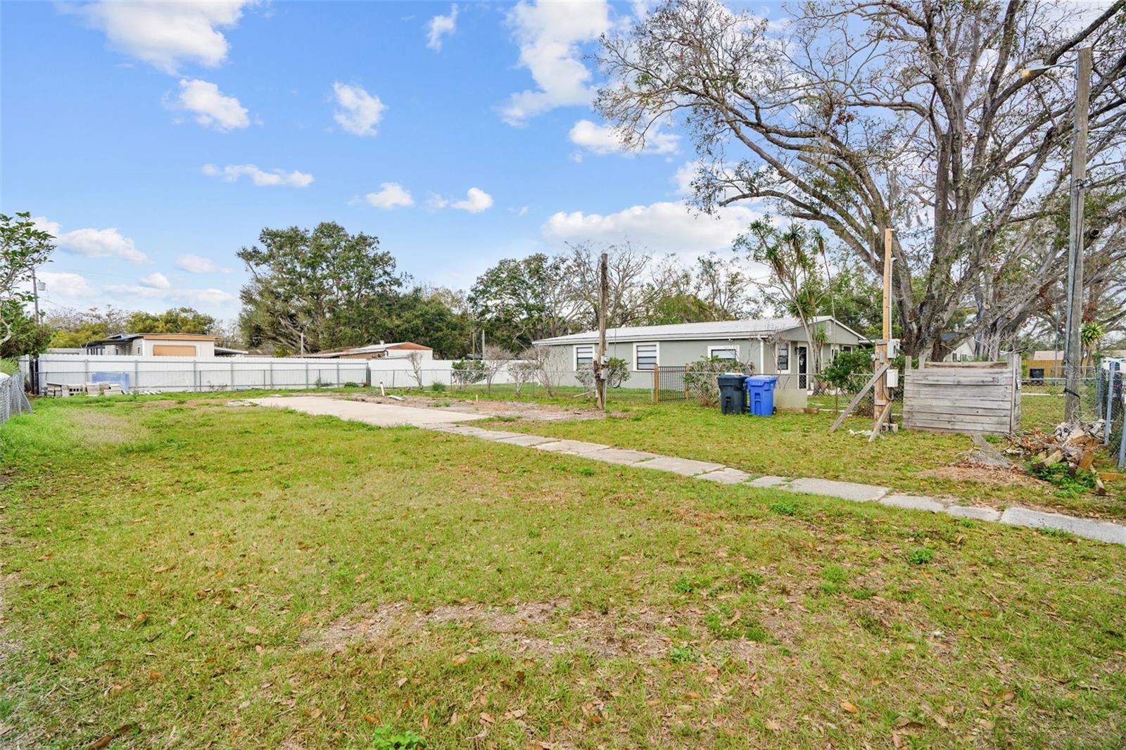 12912 CAMBRIDGE AVE, TAMPA, FL — photo 14
