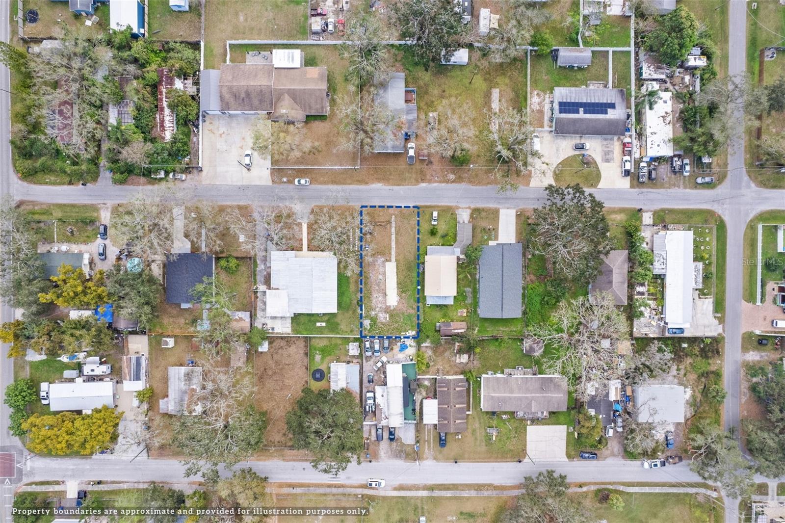 12912 CAMBRIDGE AVE, TAMPA, FL — photo 15