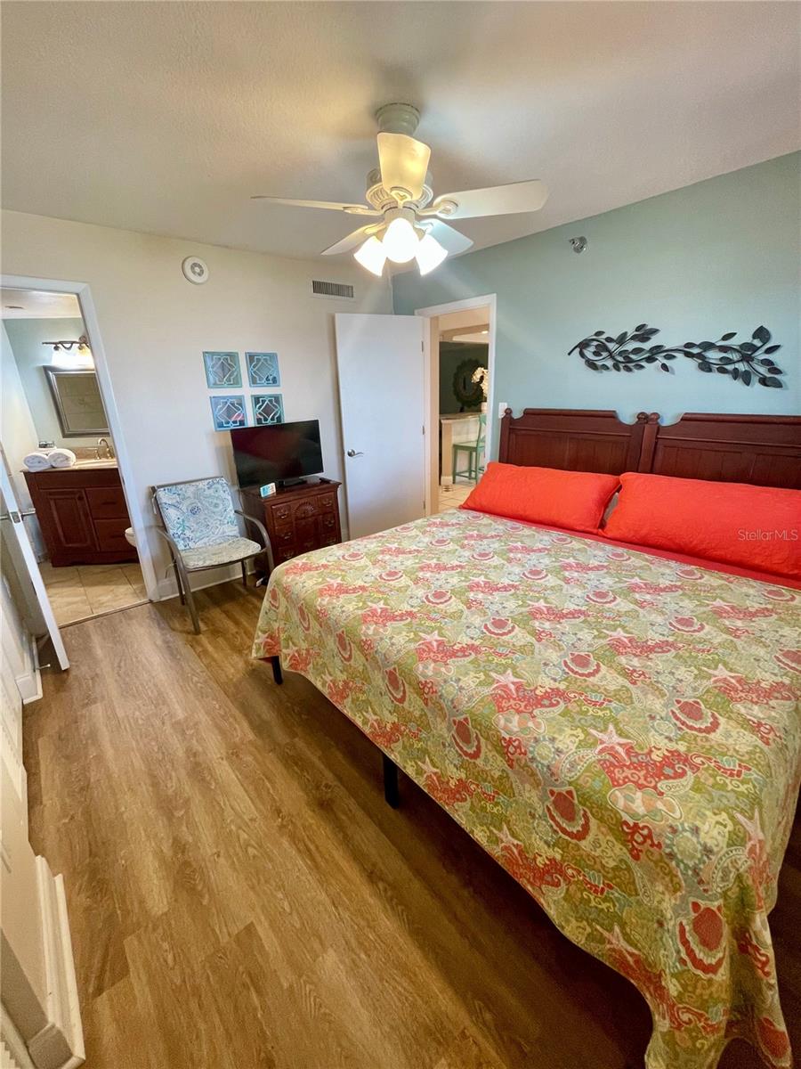 1290 GULF BLVD #1003, CLEARWATER BEACH, FL — photo 43