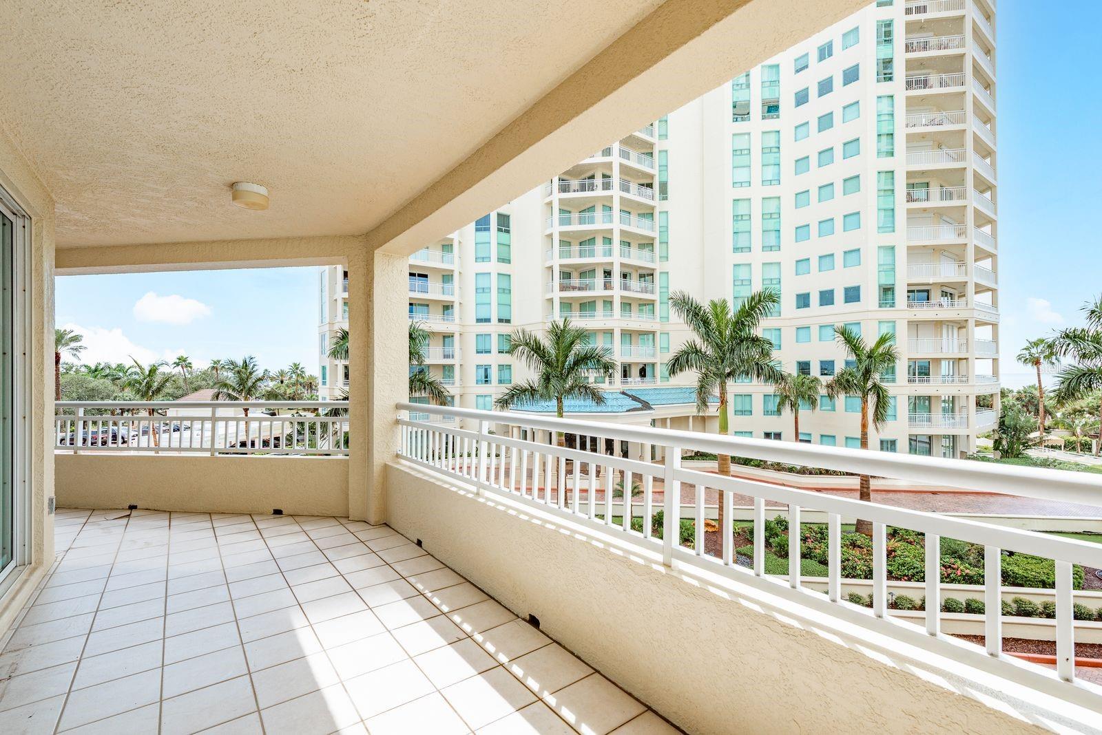 1170 SE GULF BLVD #305, CLEARWATER BEACH, FL — photo 31