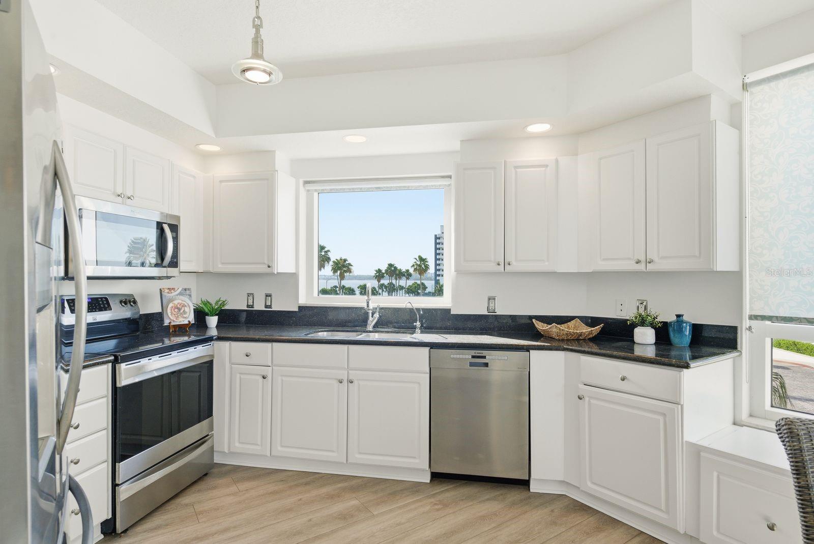 1170 SE GULF BLVD #305, CLEARWATER BEACH, FL — photo 11