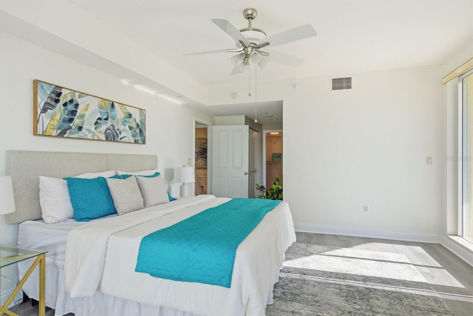 1170 SE GULF BLVD #305, CLEARWATER BEACH, FL — photo 17