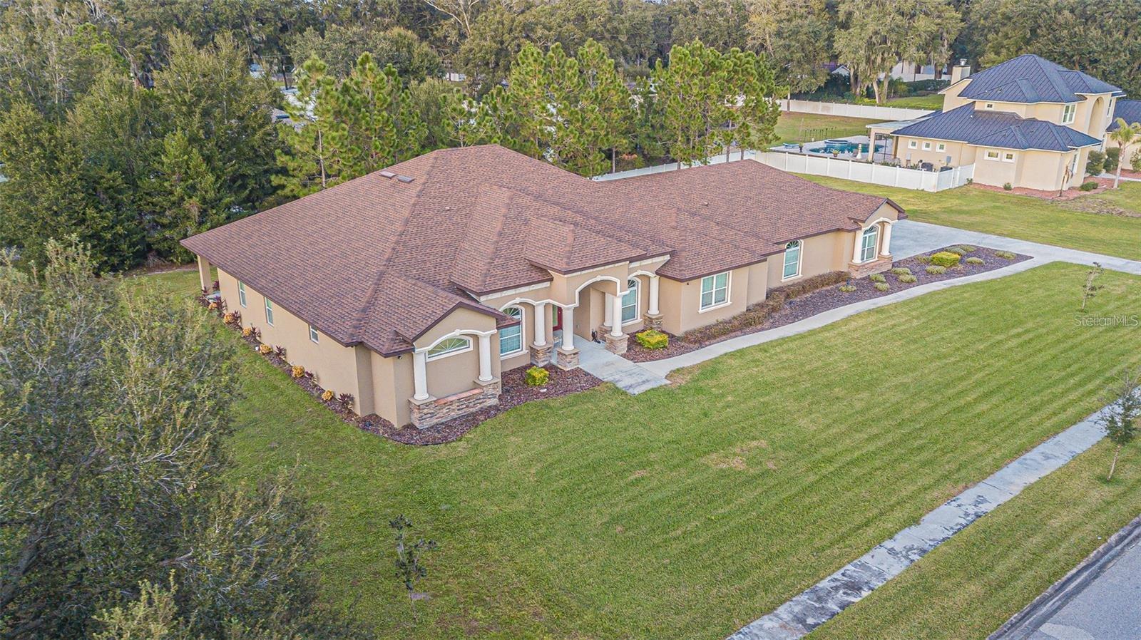 13102 DONE GROVEN DR, DOVER, FL — photo 2