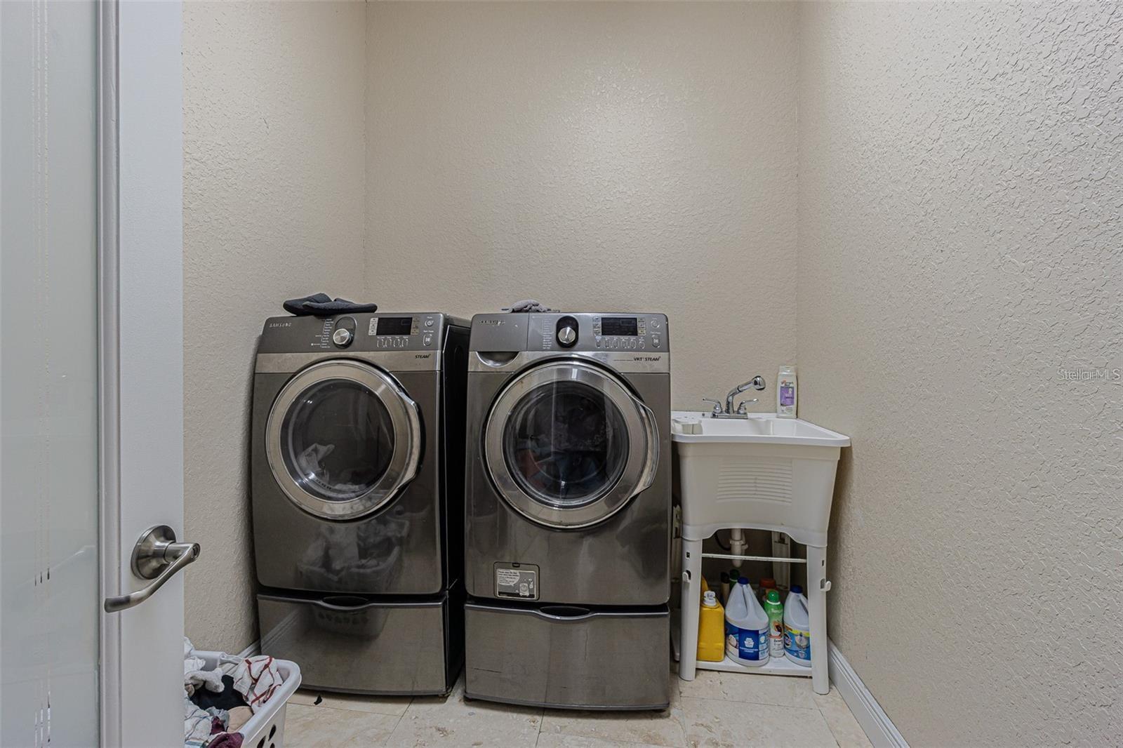 13102 DONE GROVEN DR, DOVER, FL — photo 31