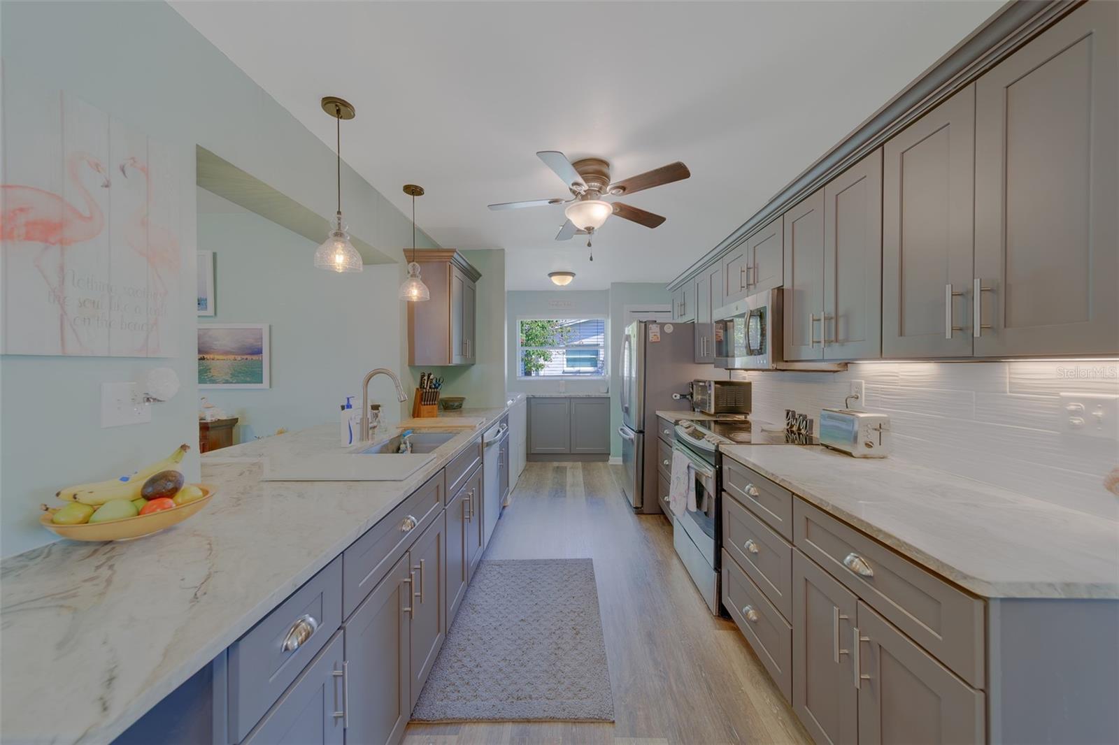 9262 140TH LN, SEMINOLE, FL — photo 22