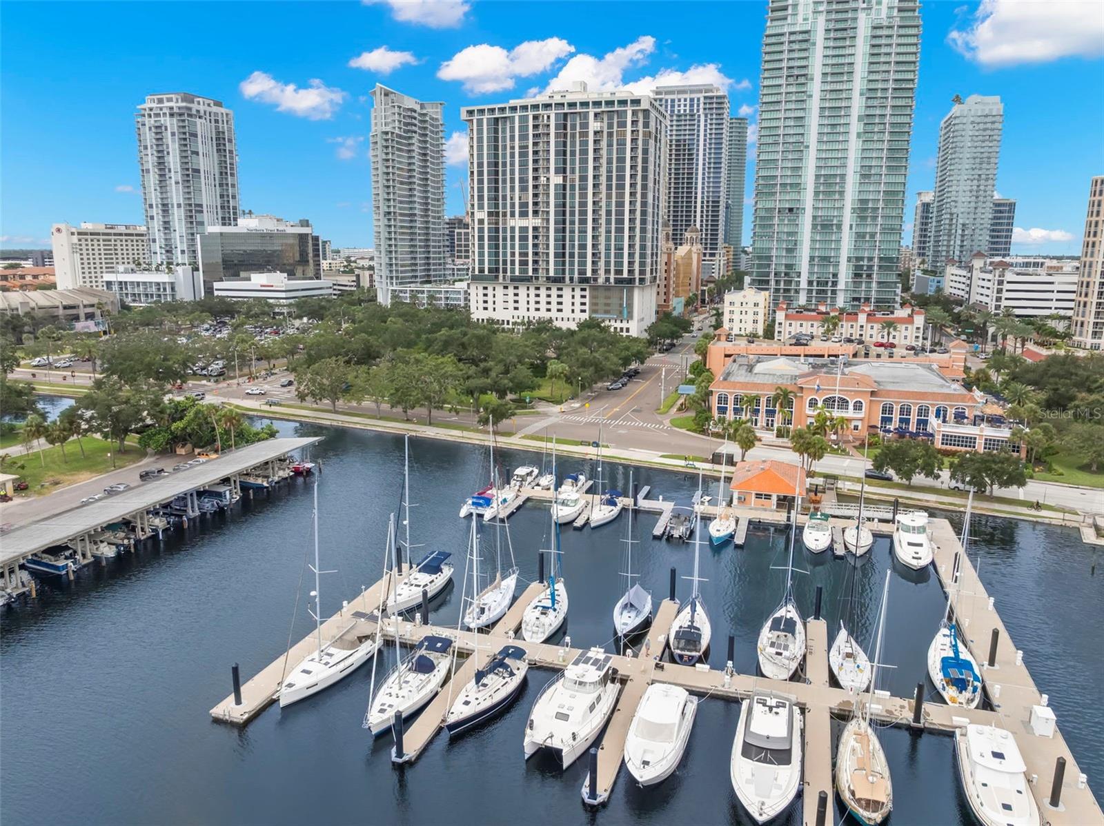 1 BEACH DR SE #2206, ST PETERSBURG, FL — photo 2