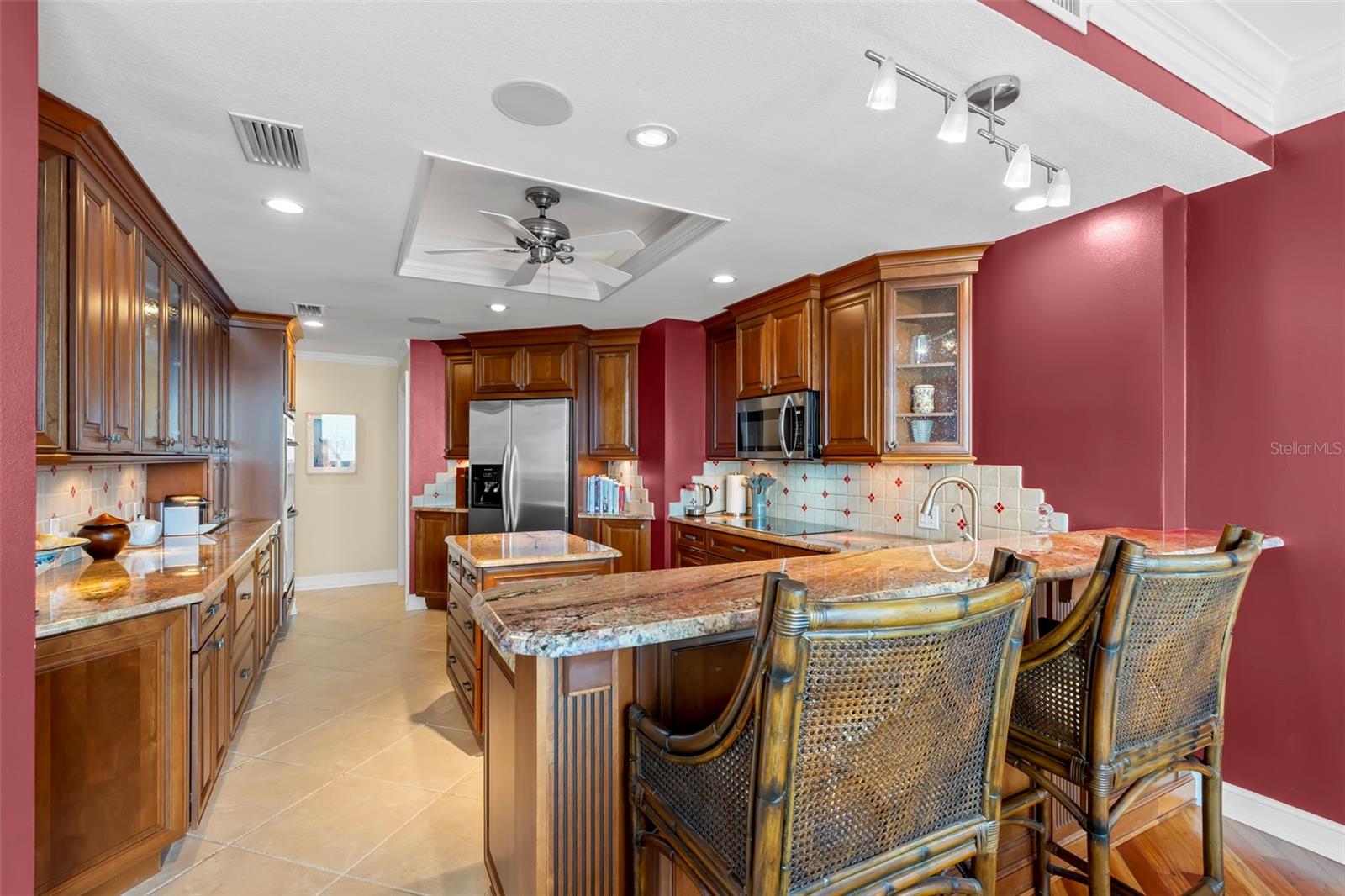1 BEACH DR SE #2206, ST PETERSBURG, FL — photo 23