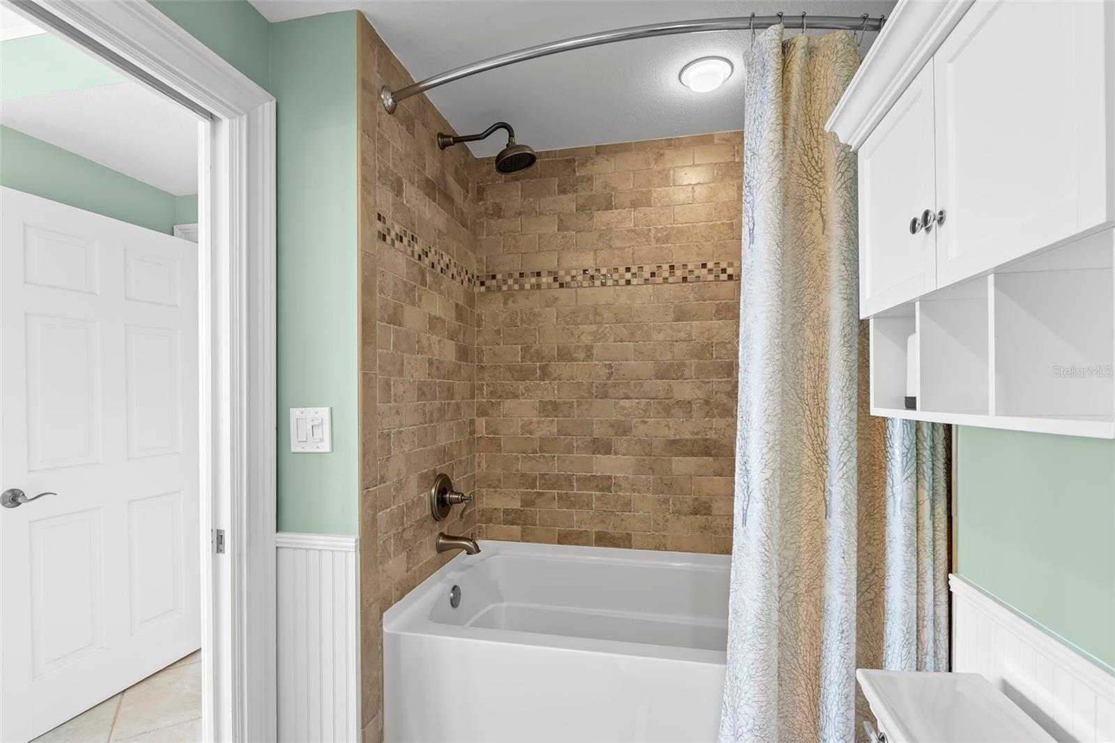 1 BEACH DR SE #2206, ST PETERSBURG, FL — photo 38