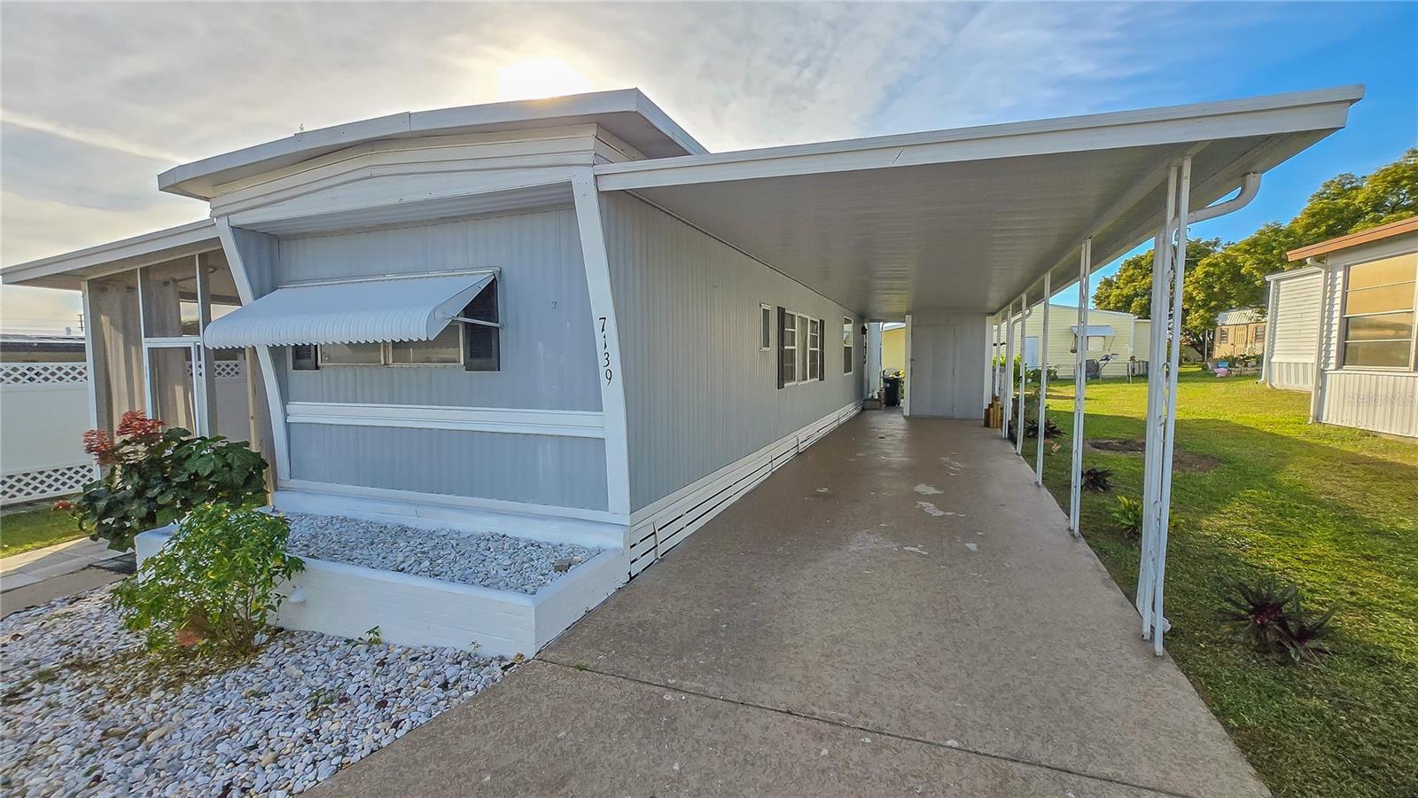 7139 EL CONQUISTADOR ST, ZEPHYRHILLS, FL — photo 2