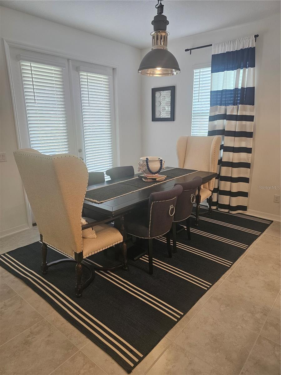 2450 SUNNY PEBBLE LOOP, ZEPHYRHILLS, FL — photo 14