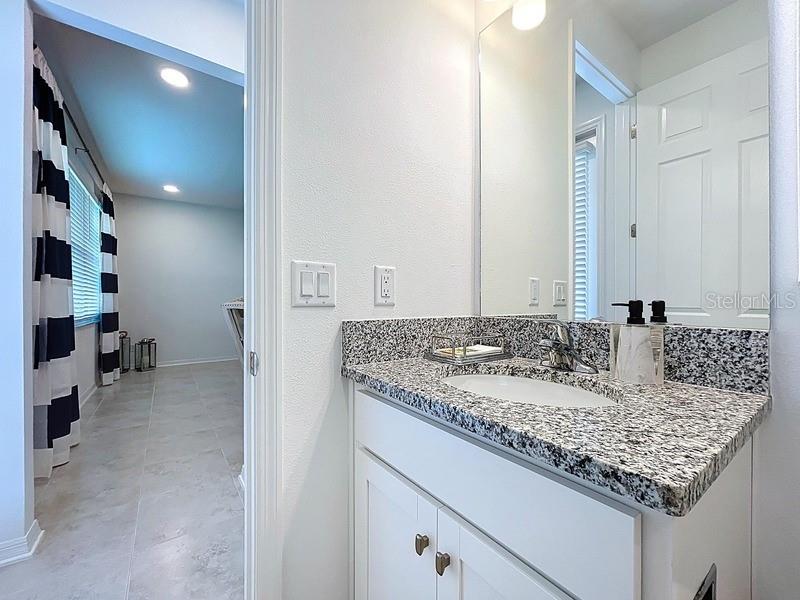 2450 SUNNY PEBBLE LOOP, ZEPHYRHILLS, FL — photo 33