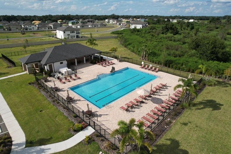 2450 SUNNY PEBBLE LOOP, ZEPHYRHILLS, FL — photo 45