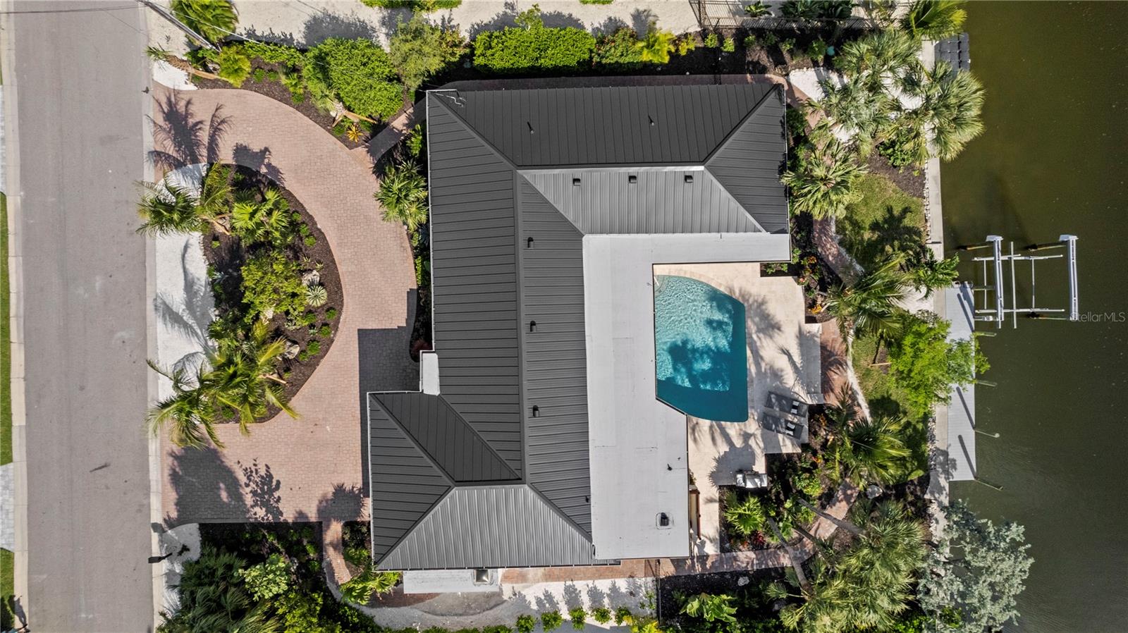 624 DUNDEE LN, HOLMES BEACH, FL — photo 3