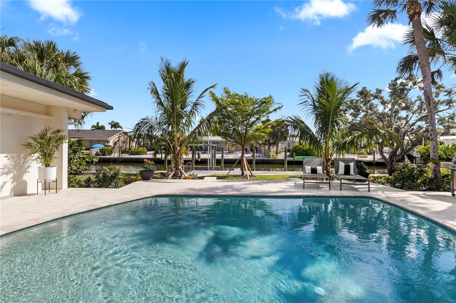 624 DUNDEE LN, HOLMES BEACH, FL — photo 8