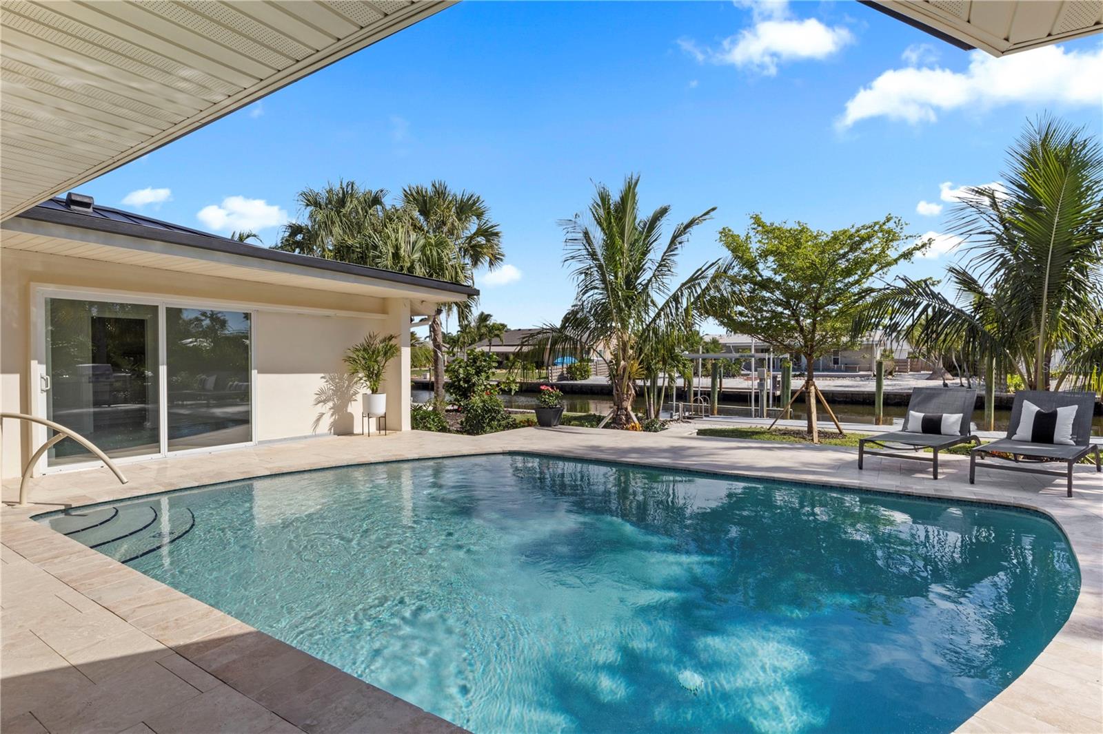 624 DUNDEE LN, HOLMES BEACH, FL — photo 54