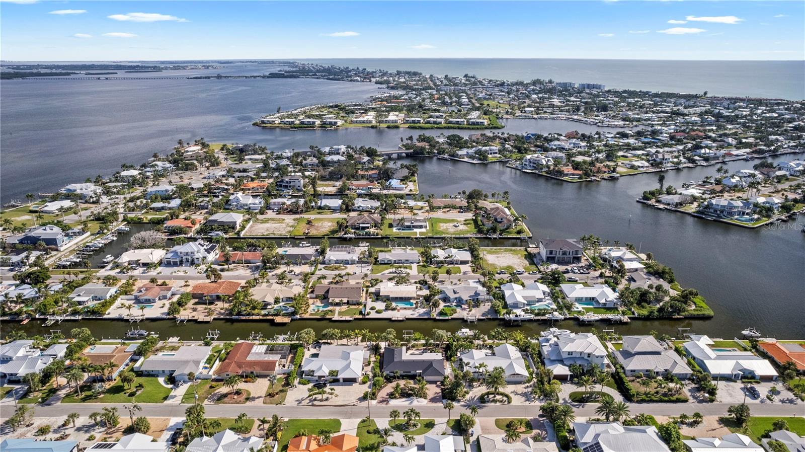 624 DUNDEE LN, HOLMES BEACH, FL — photo 62