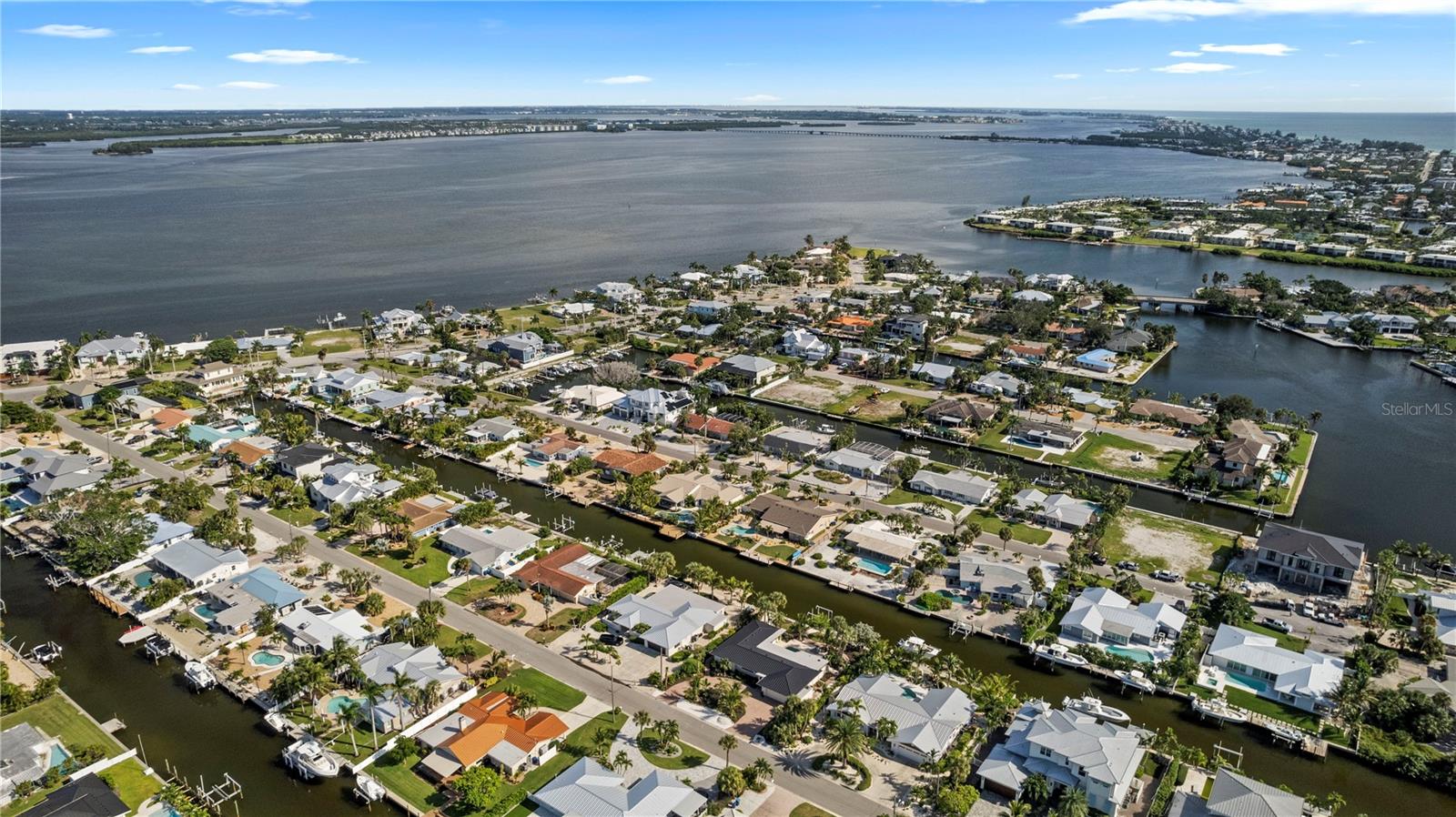 624 DUNDEE LN, HOLMES BEACH, FL — photo 64
