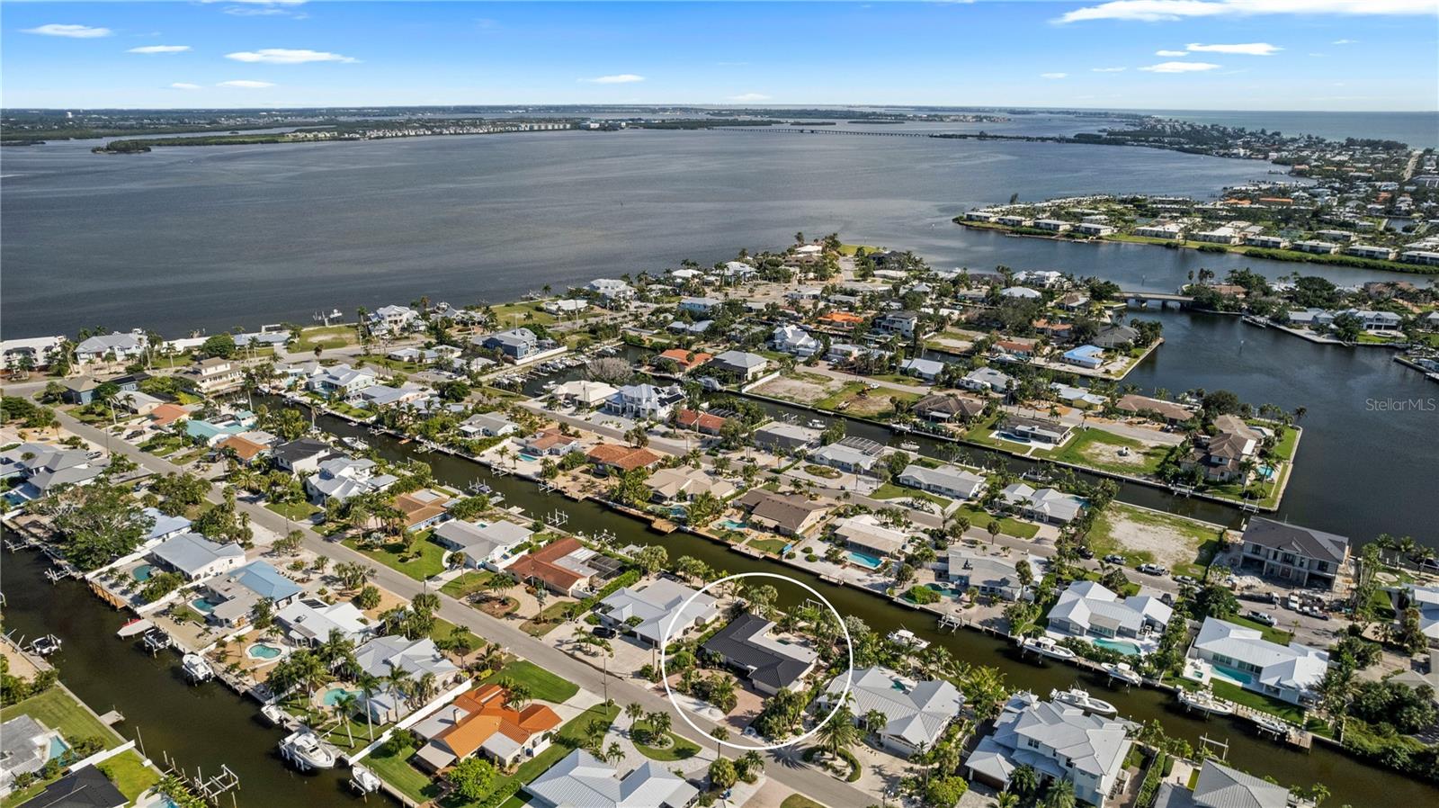624 DUNDEE LN, HOLMES BEACH, FL — photo 65