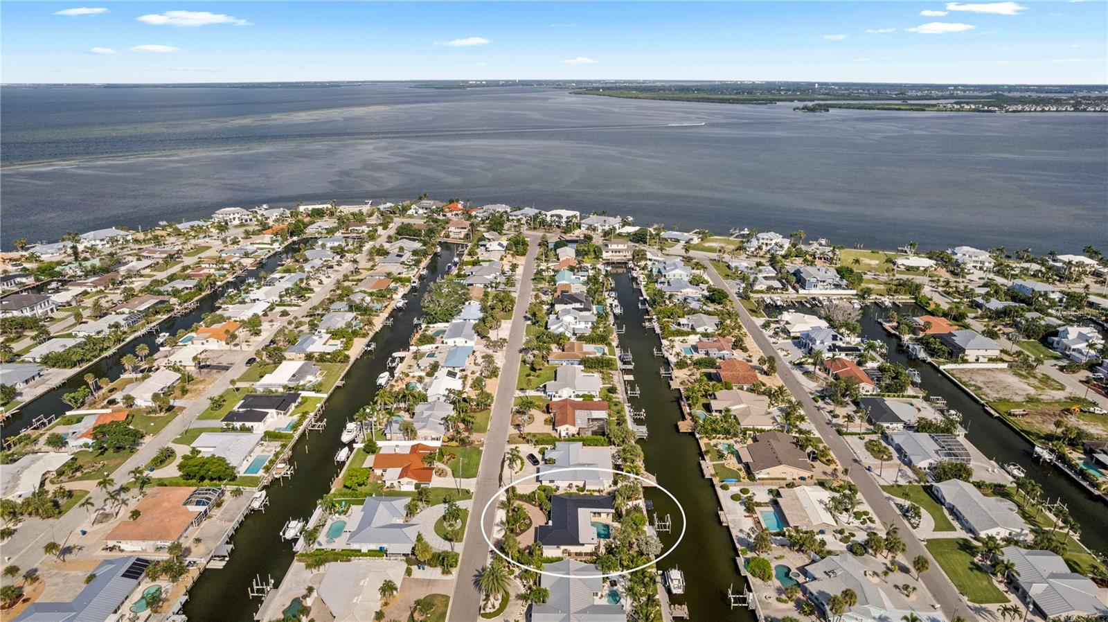 624 DUNDEE LN, HOLMES BEACH, FL — photo 67