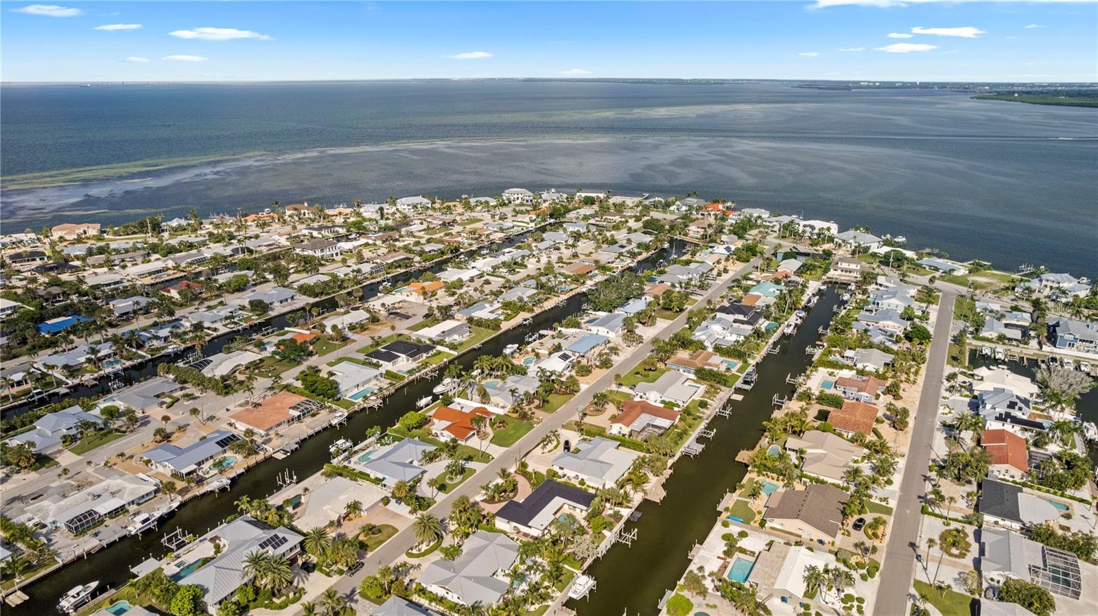 624 DUNDEE LN, HOLMES BEACH, FL — photo 68
