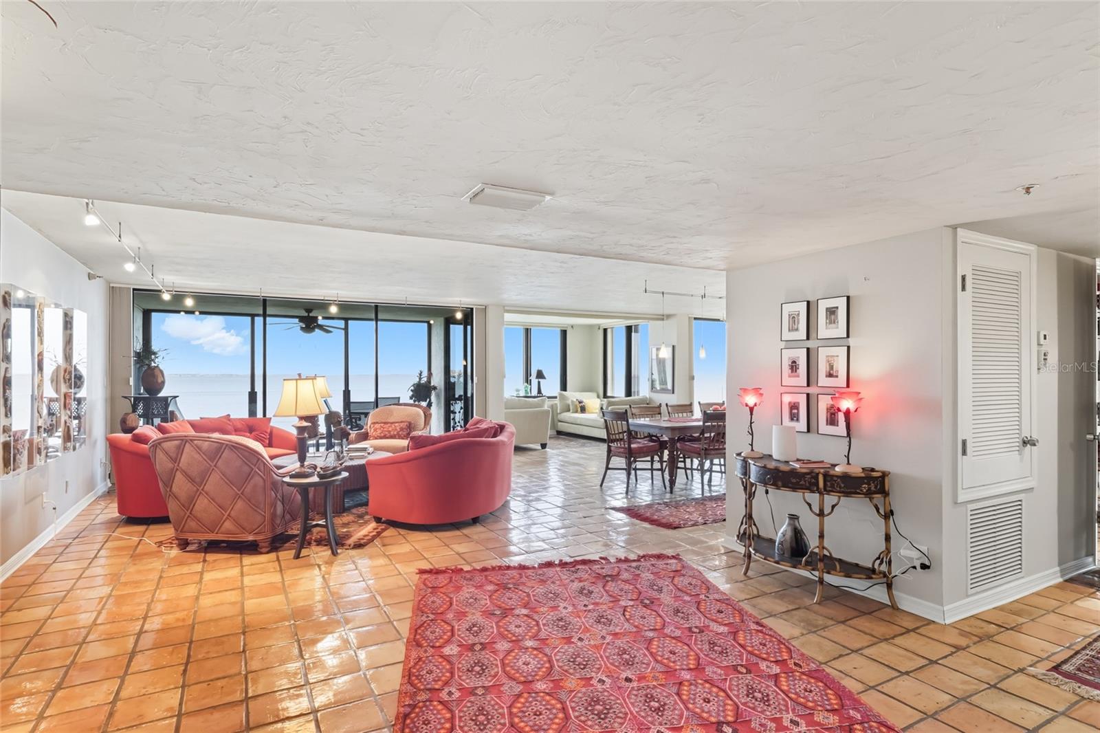 97 SUNSET DR #501, SARASOTA, FL — photo 3
