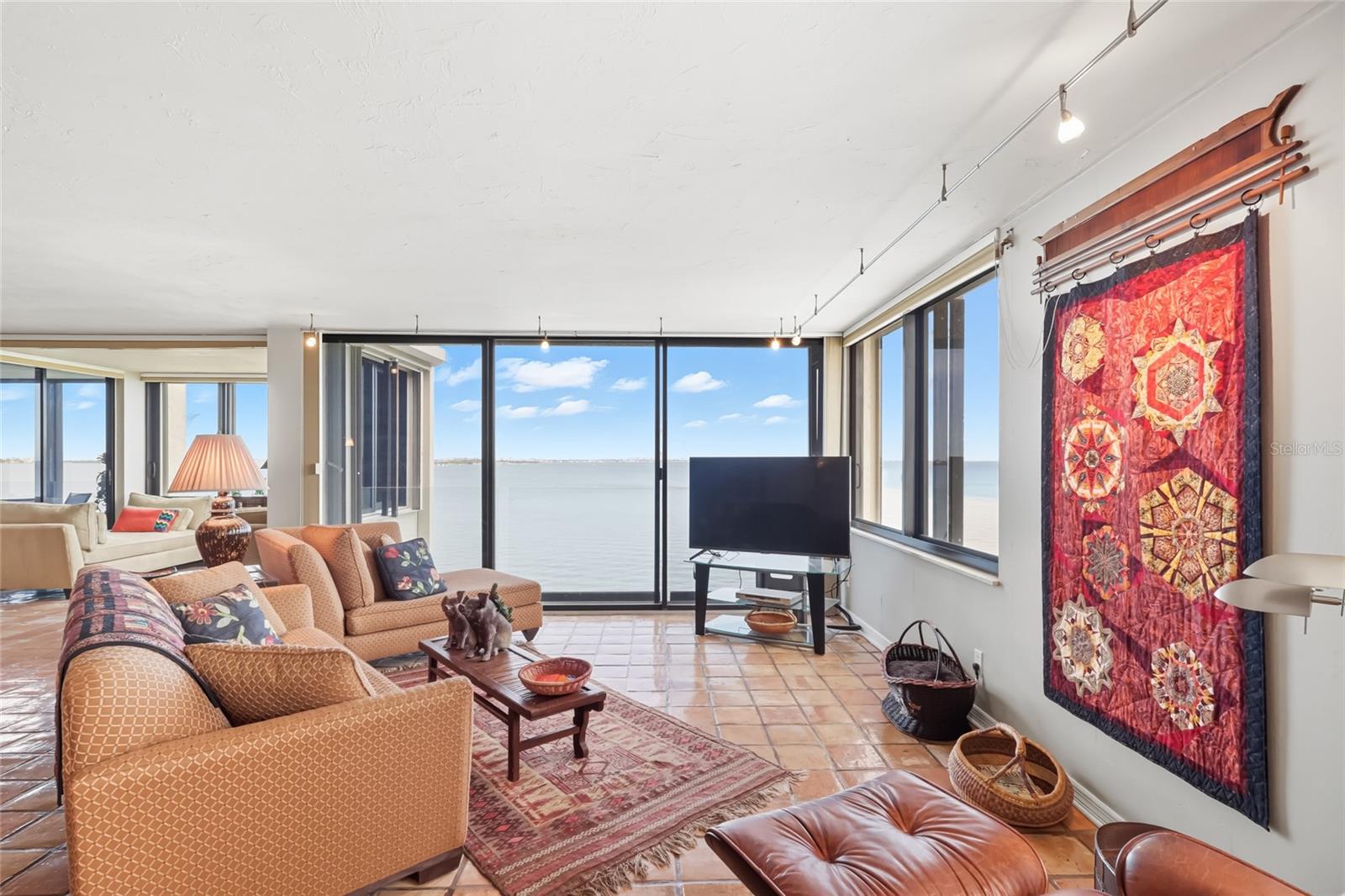 97 SUNSET DR #501, SARASOTA, FL — photo 15