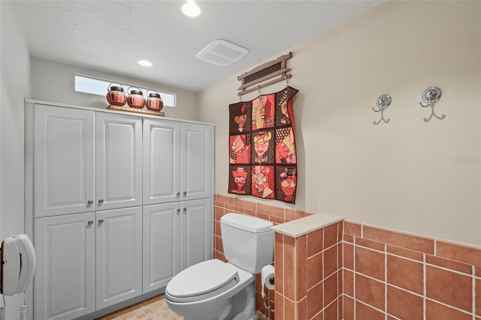 97 SUNSET DR #501, SARASOTA, FL — photo 28