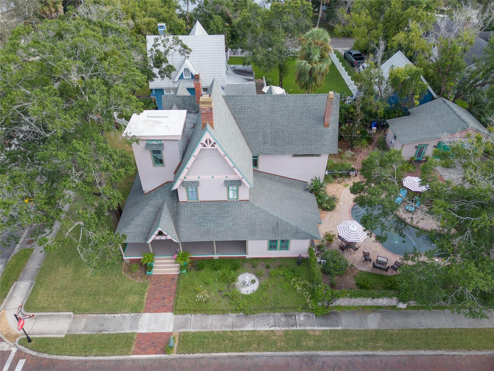 101 READ ST, TARPON SPRINGS, FL — photo 7