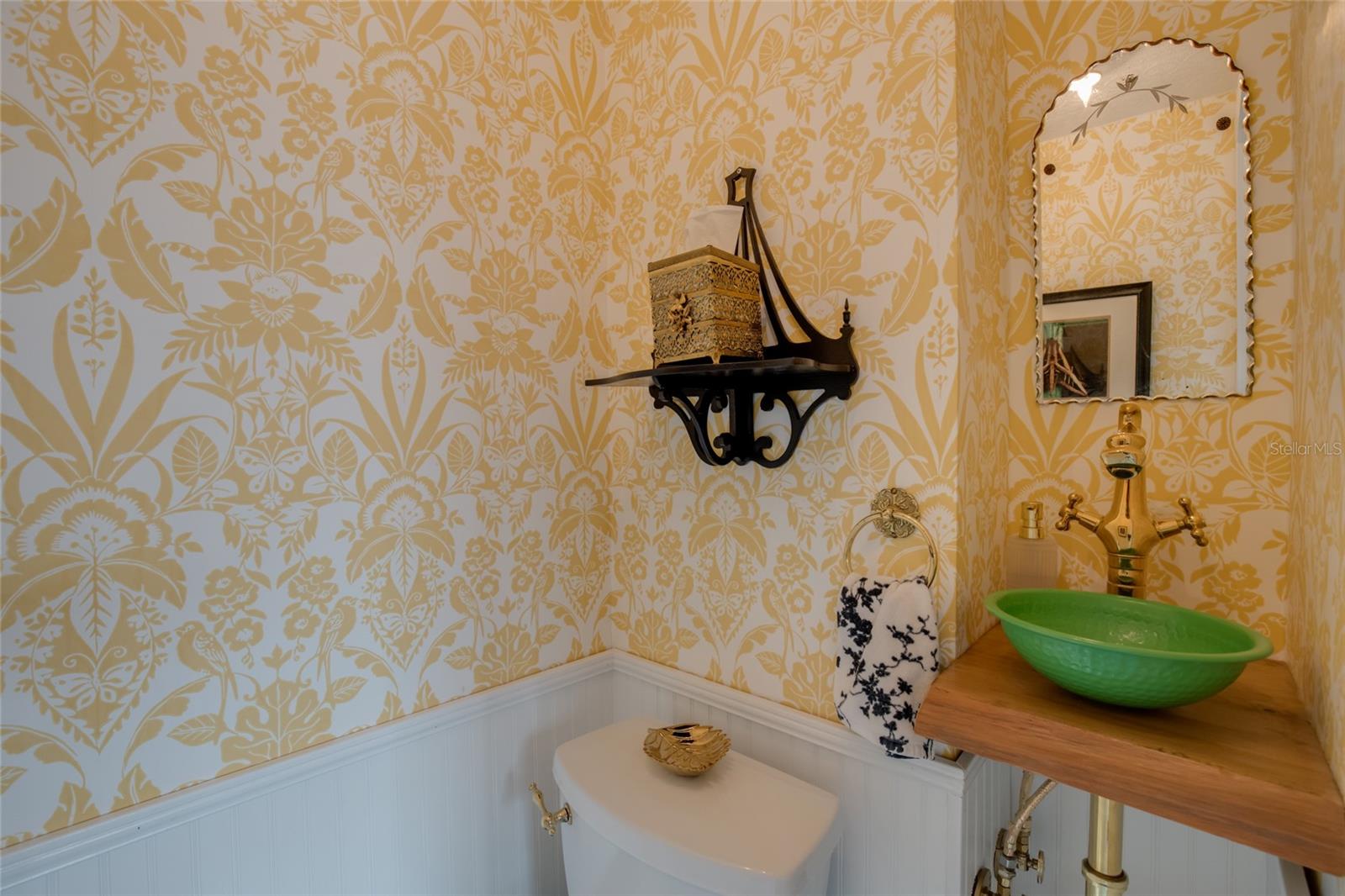 101 READ ST, TARPON SPRINGS, FL — photo 31