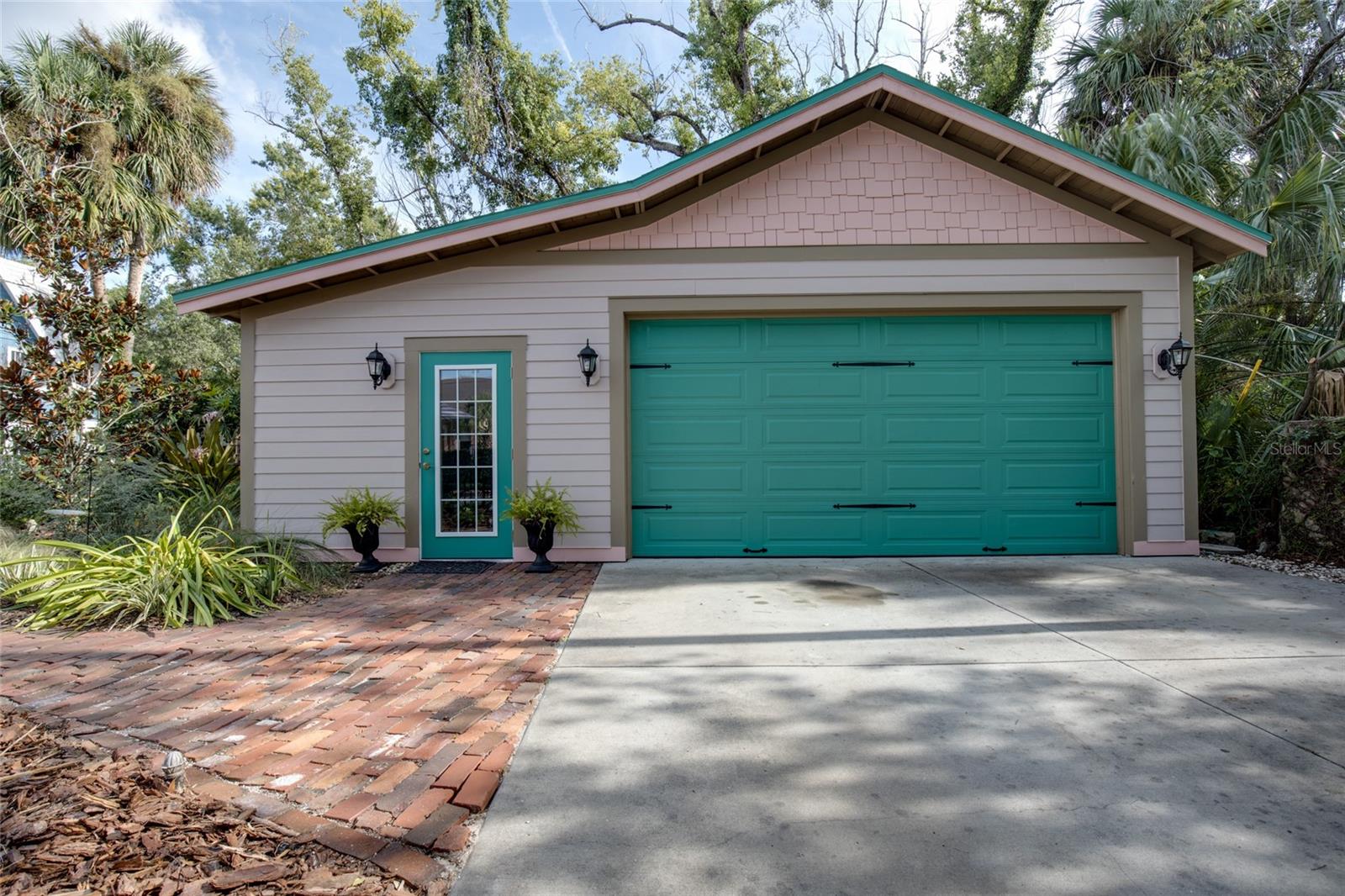 101 READ ST, TARPON SPRINGS, FL — photo 72