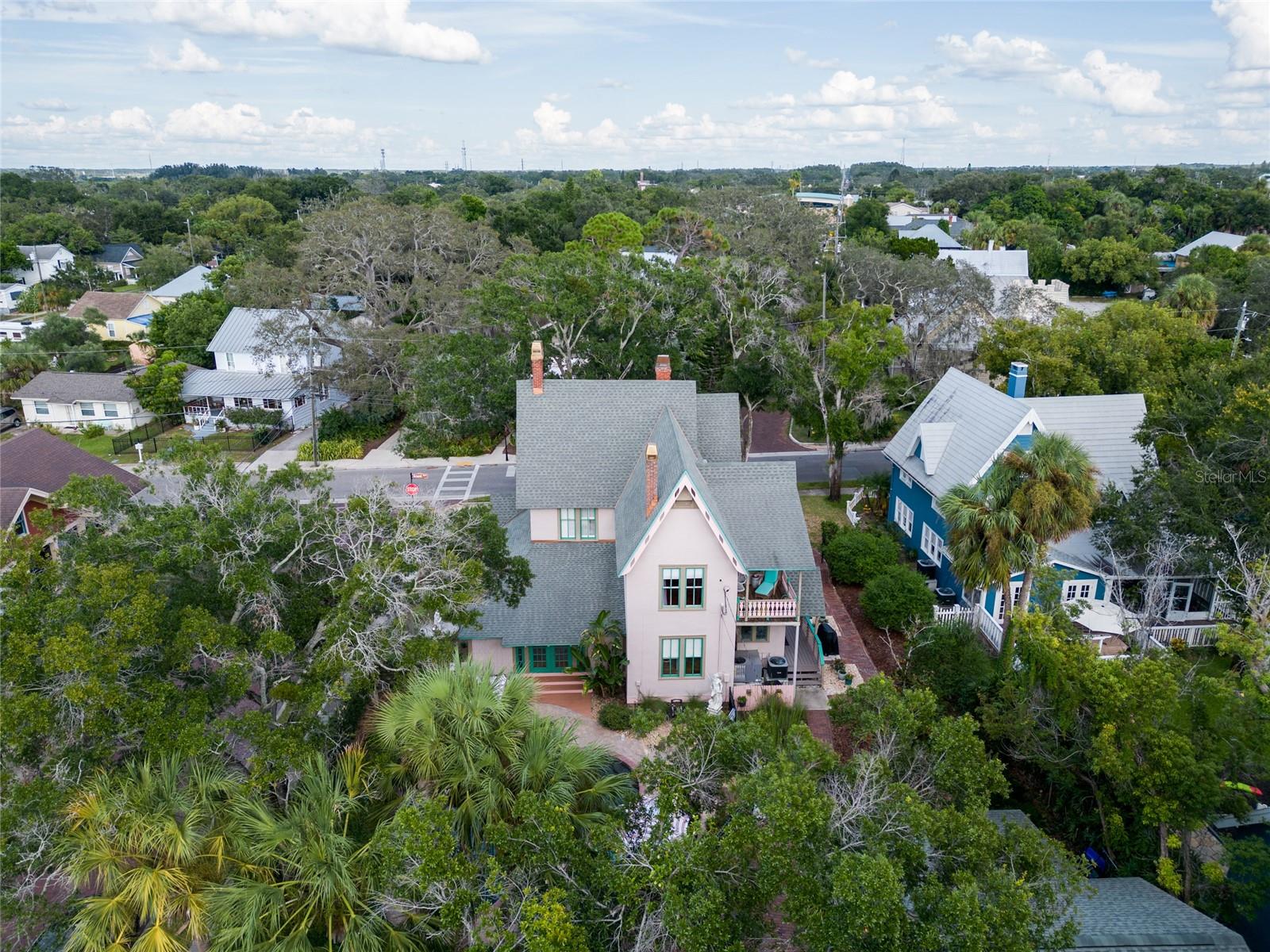 101 READ ST, TARPON SPRINGS, FL — photo 86