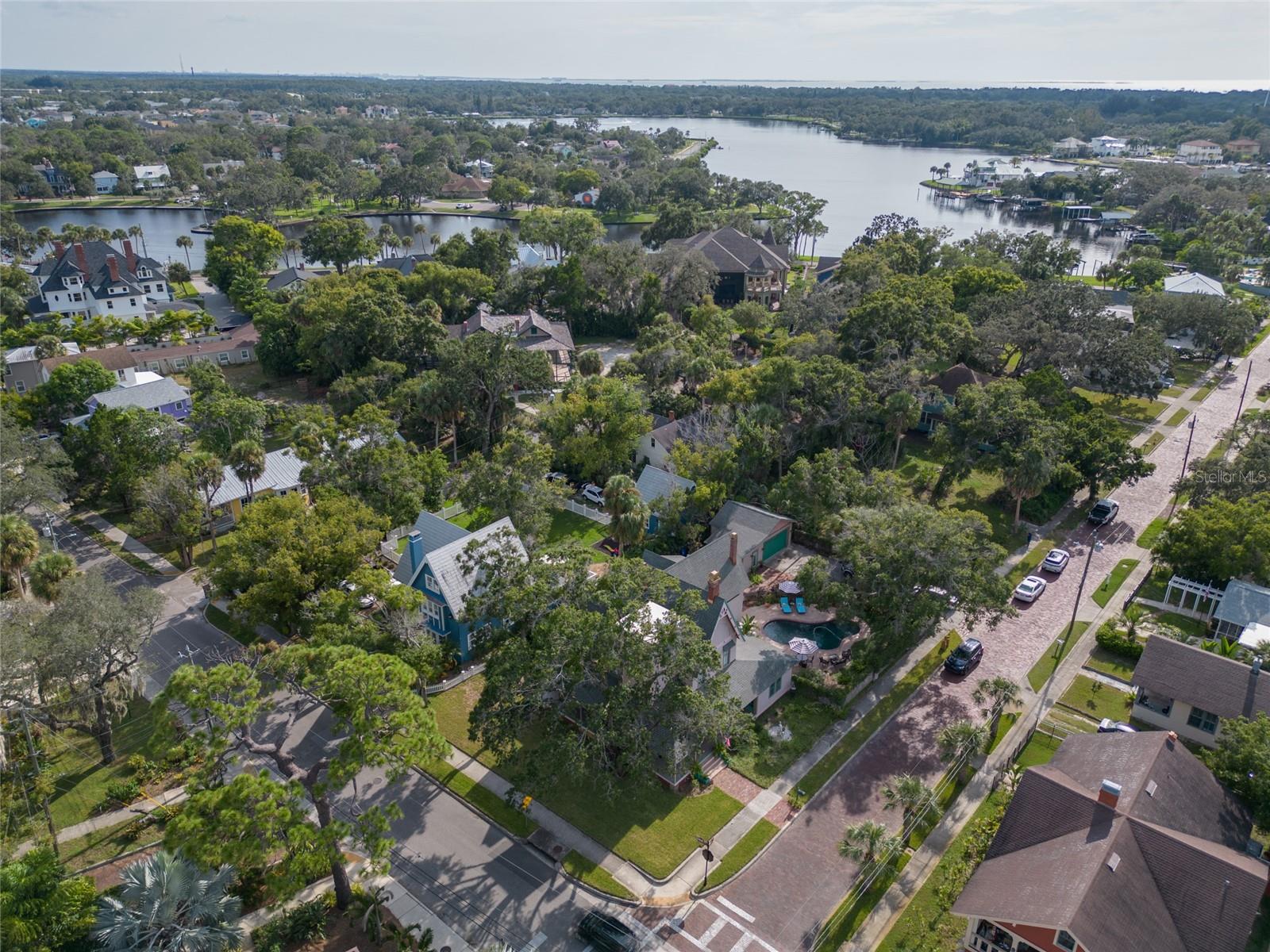 101 READ ST, TARPON SPRINGS, FL — photo 89
