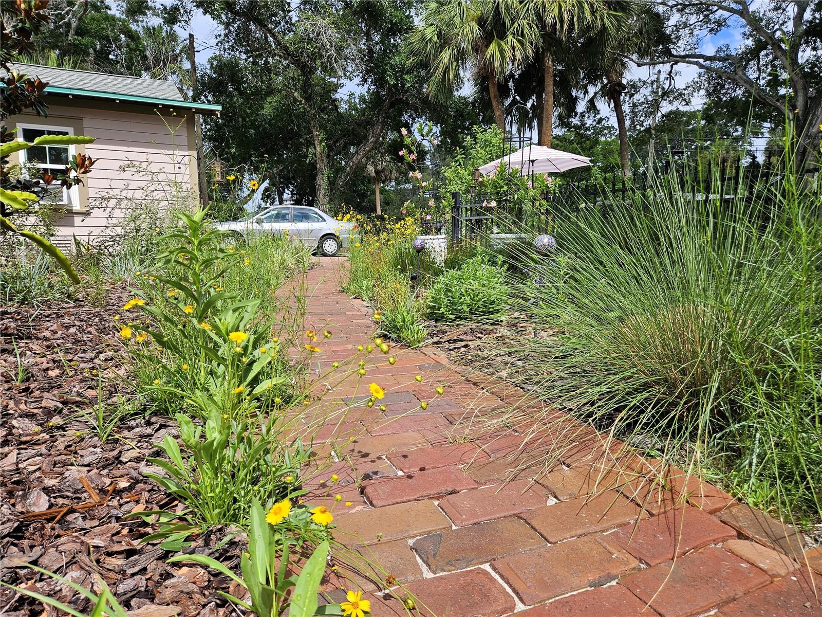 101 READ ST, TARPON SPRINGS, FL — photo 69