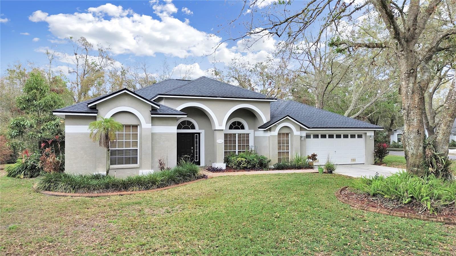 17307 OAK LEDGE DR, LUTZ, FL — photo 2