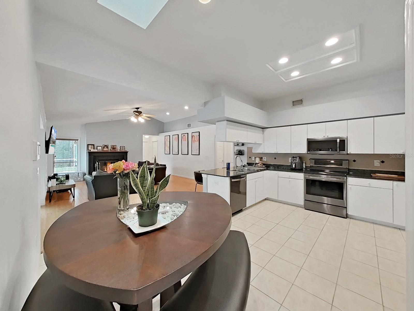 17307 OAK LEDGE DR, LUTZ, FL — photo 22