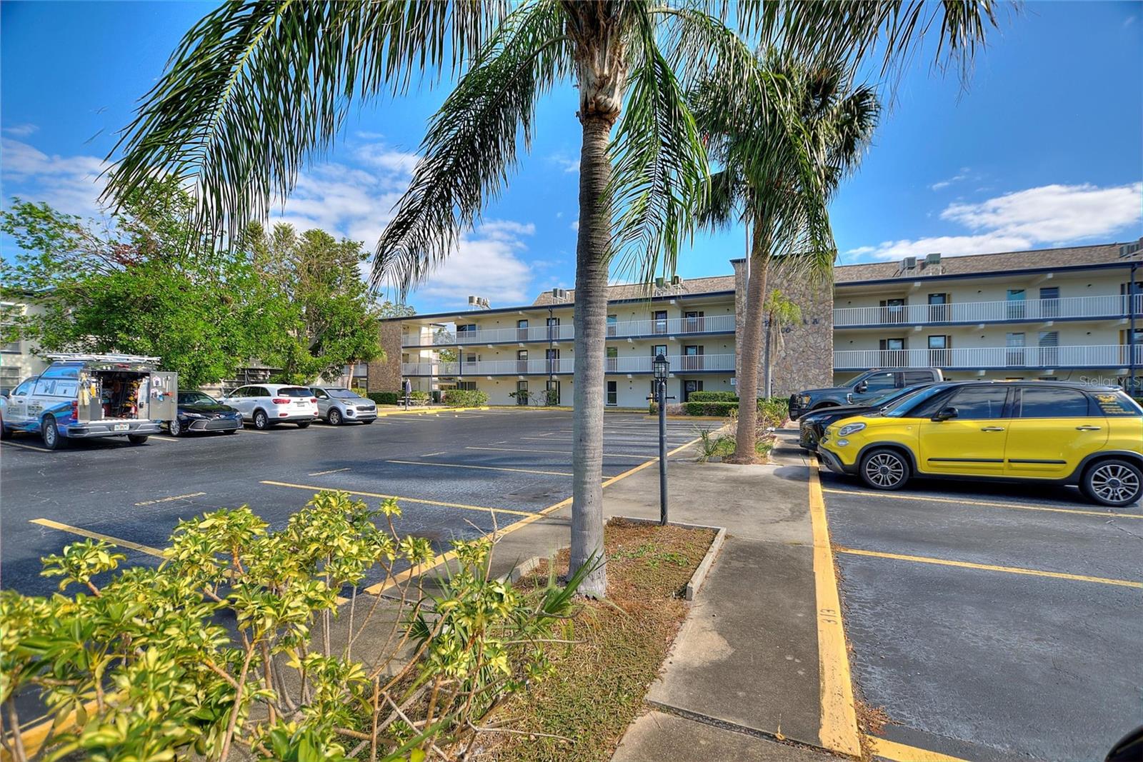6100 12TH ST S #221, ST PETERSBURG, FL — photo 2