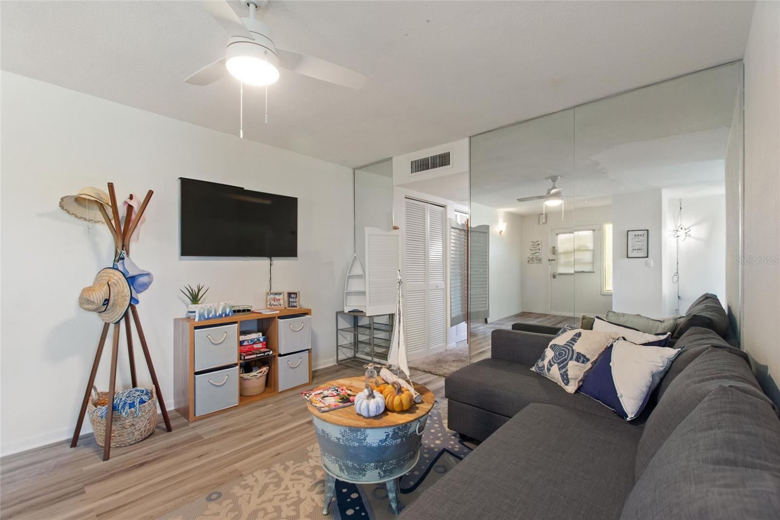 6100 12TH ST S #221, ST PETERSBURG, FL — photo 15